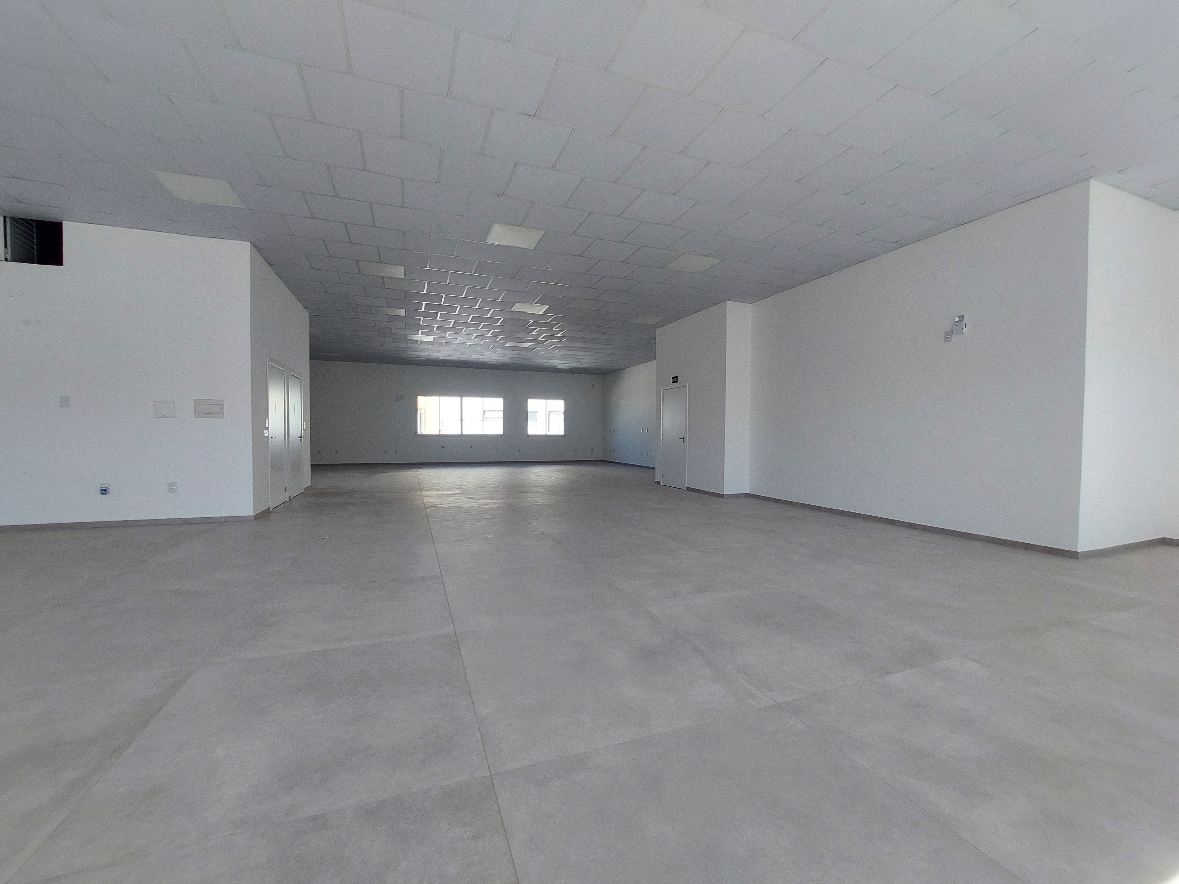 Sala Comercial para Alugar em São Cristóvão, Chapecó - 252m²
