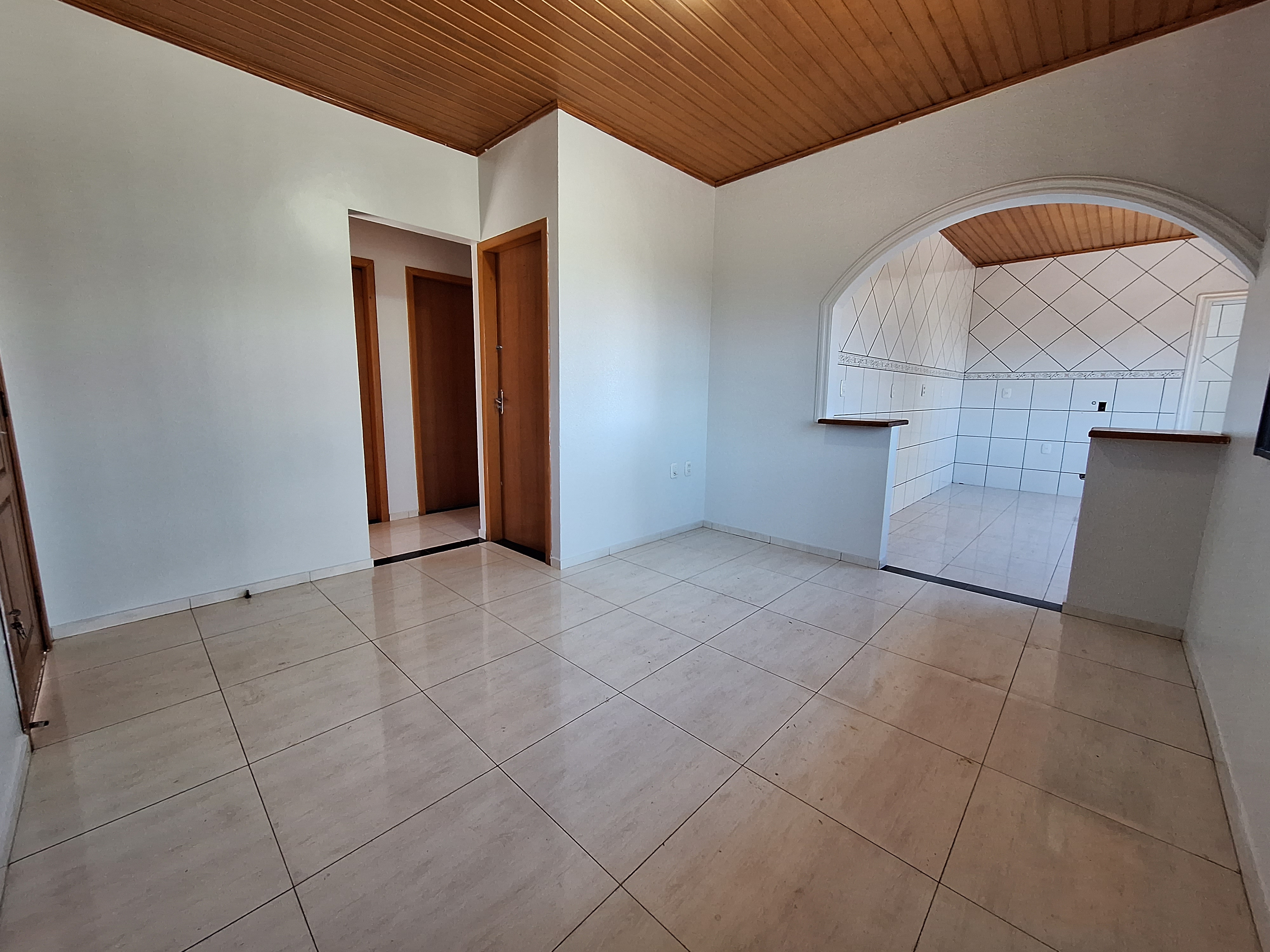 Casa 1 suíte para alugar no Centro em Chapecó | Mobg