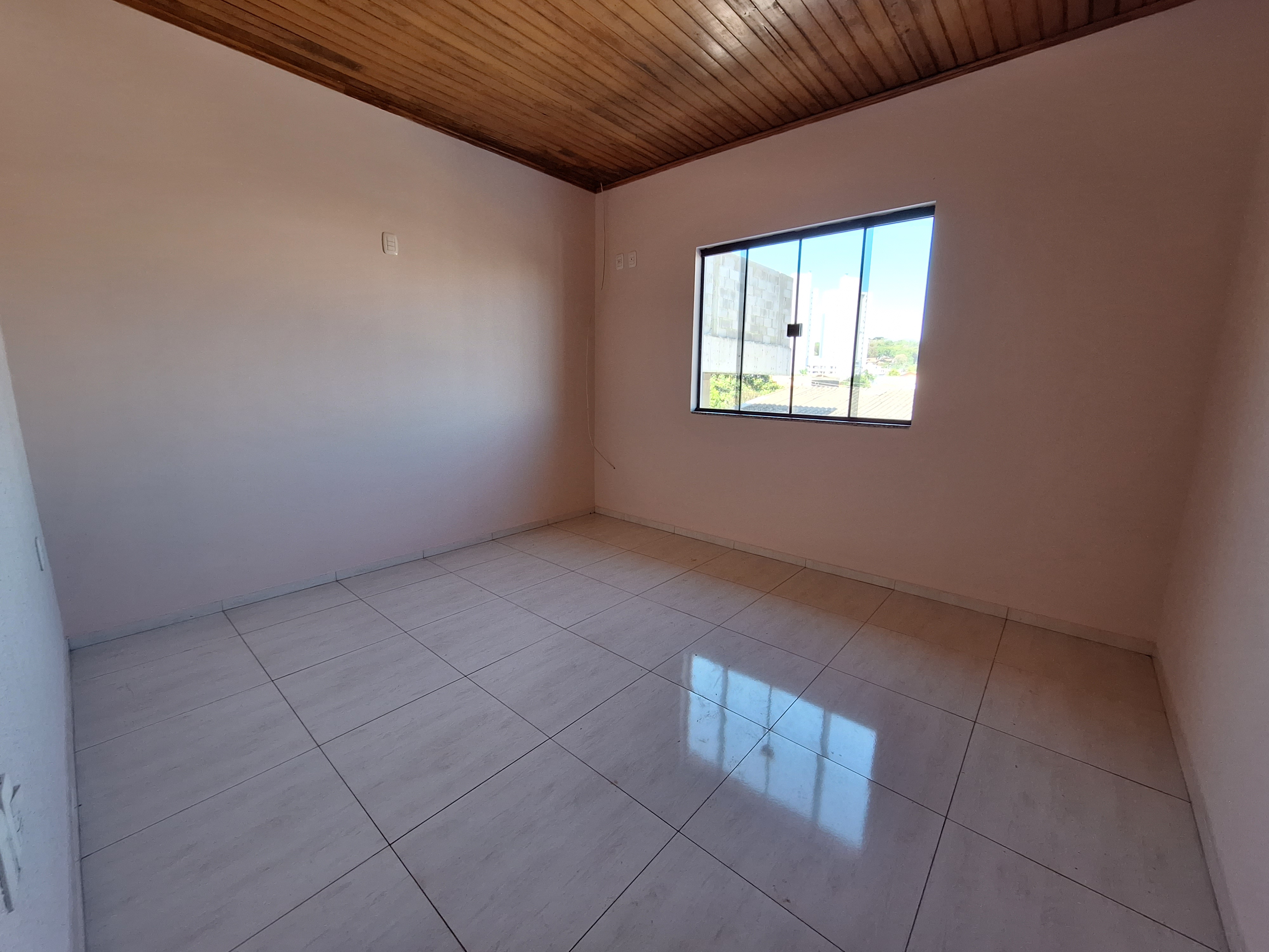 Casa 1 suíte para alugar no Centro em Chapecó | Mobg