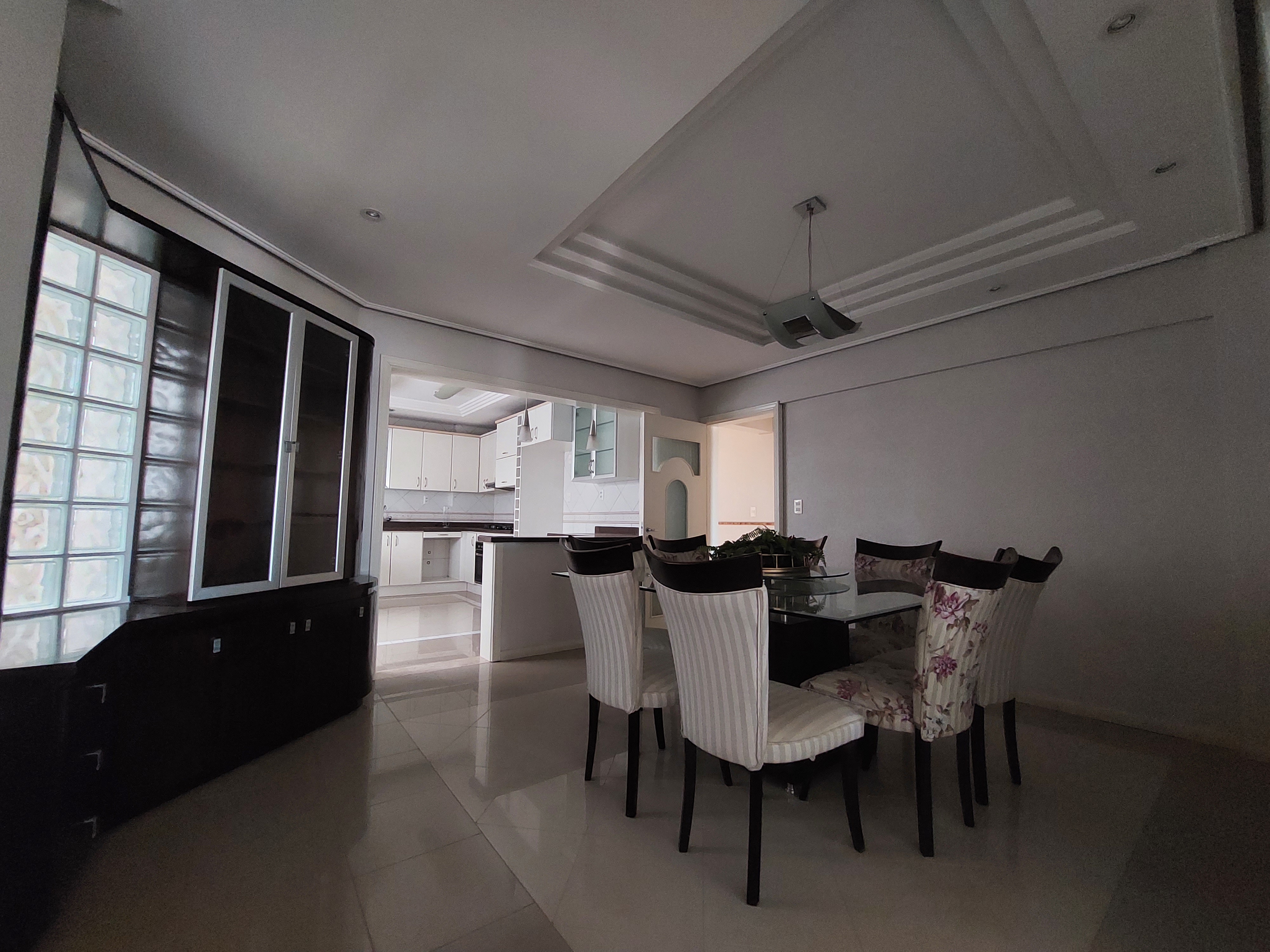 Apartamento 3 suítes para alugar no Centro em Chapecó | Mobg