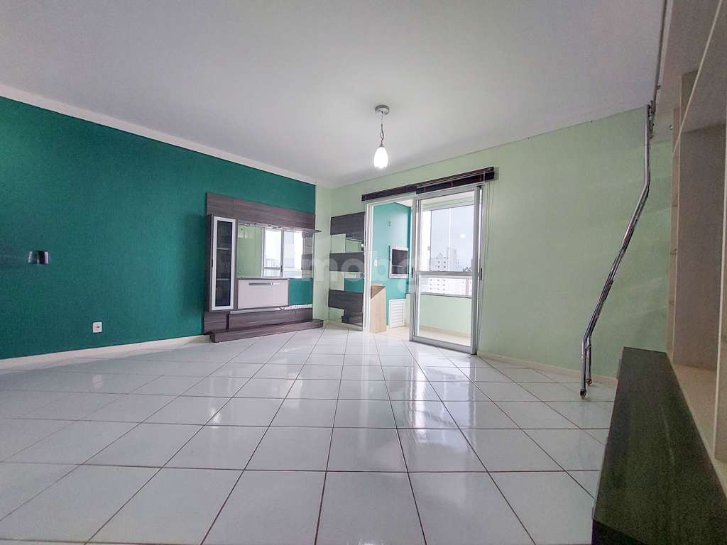 Apartamento 3 quartos para alugar no Presidente Médici | Mob