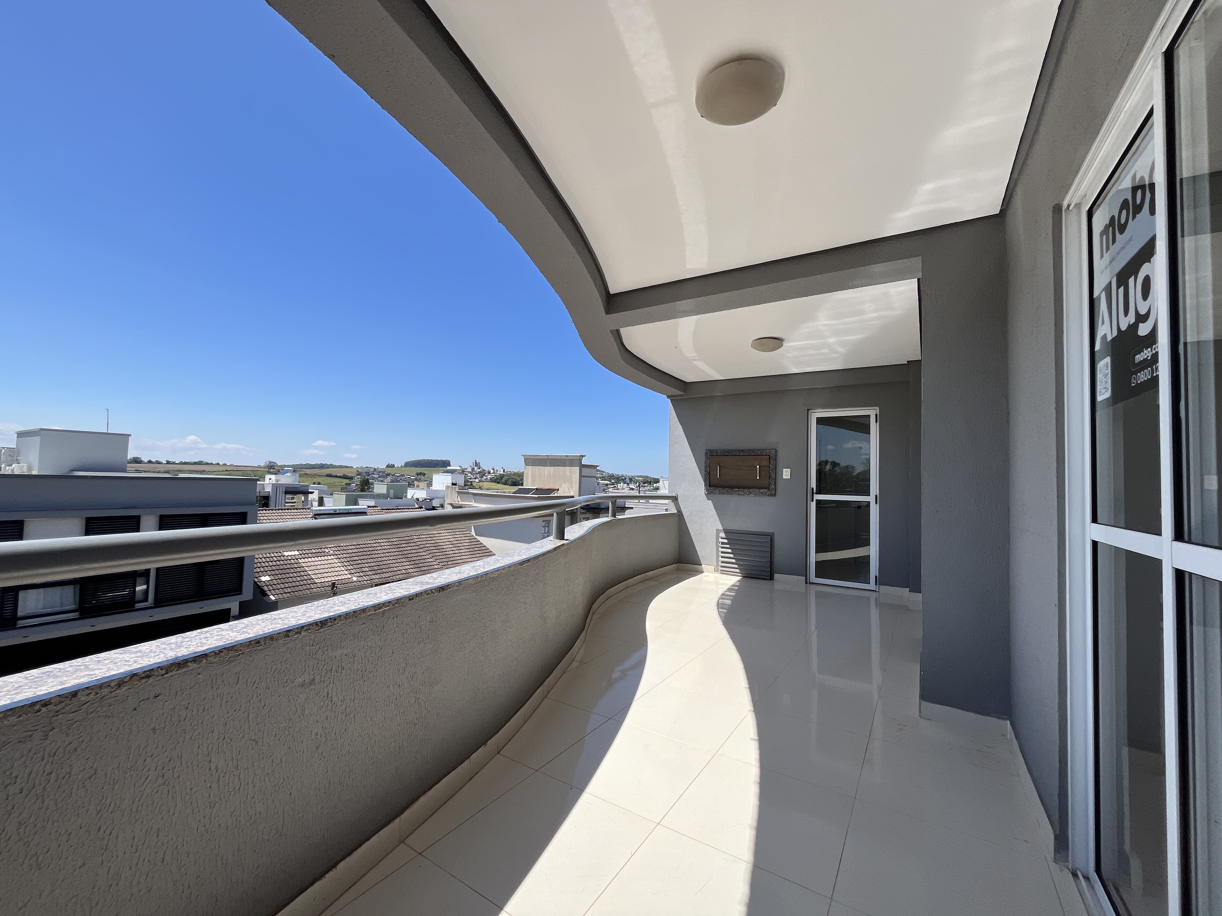 Apartamento 1 suíte para alugar no Passo dos Fortes | Mobg