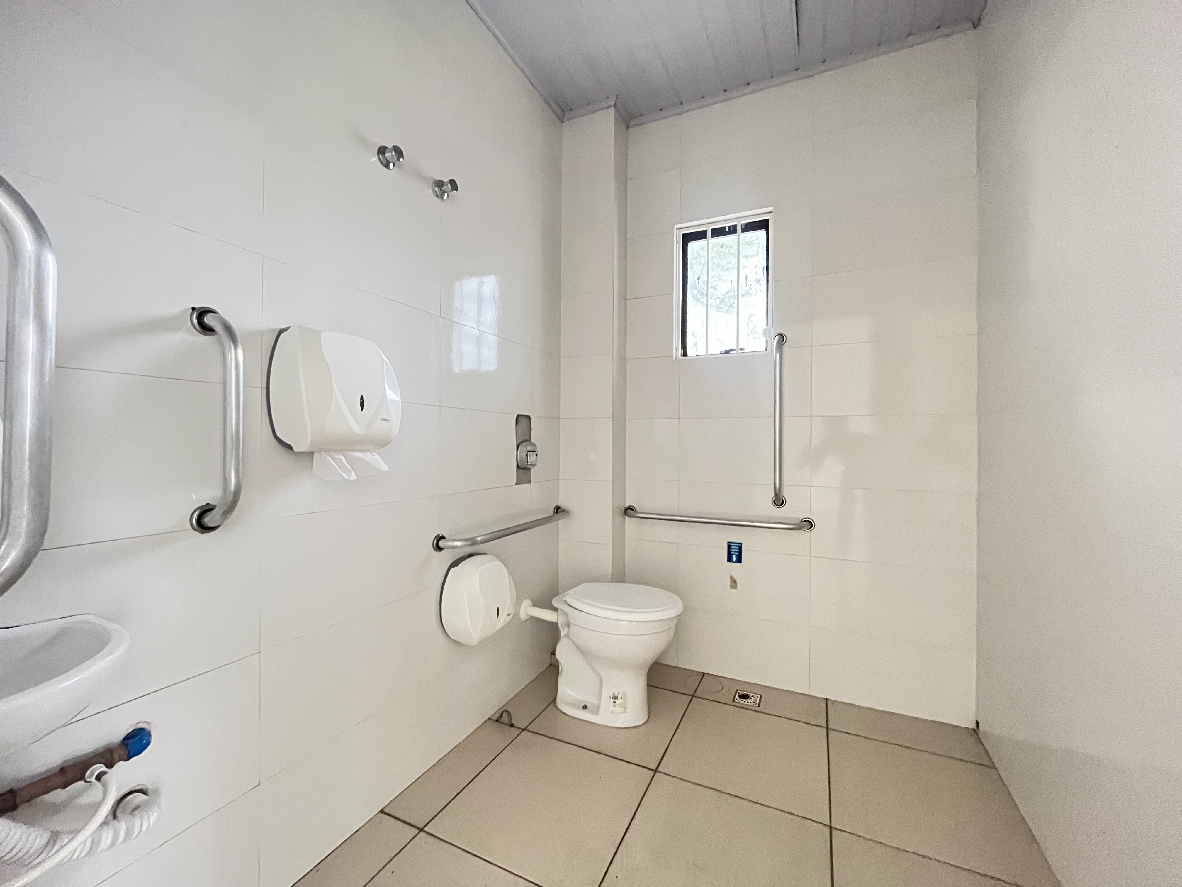 Sala Comercial para Alugar - Centro, Chapecó - 66m²