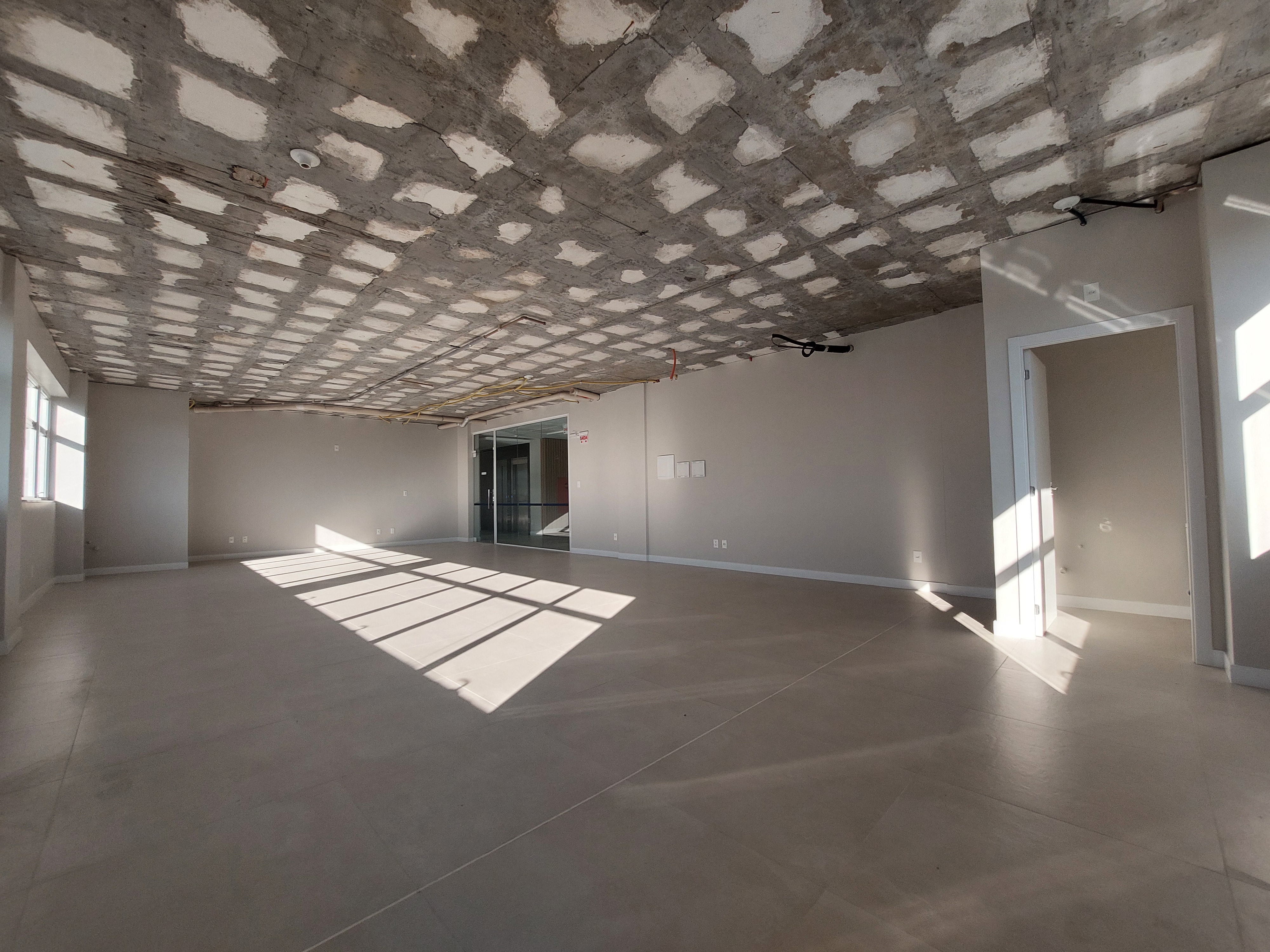 Sala Comercial para Alugar em Santa Maria, Chapecó com 76m²