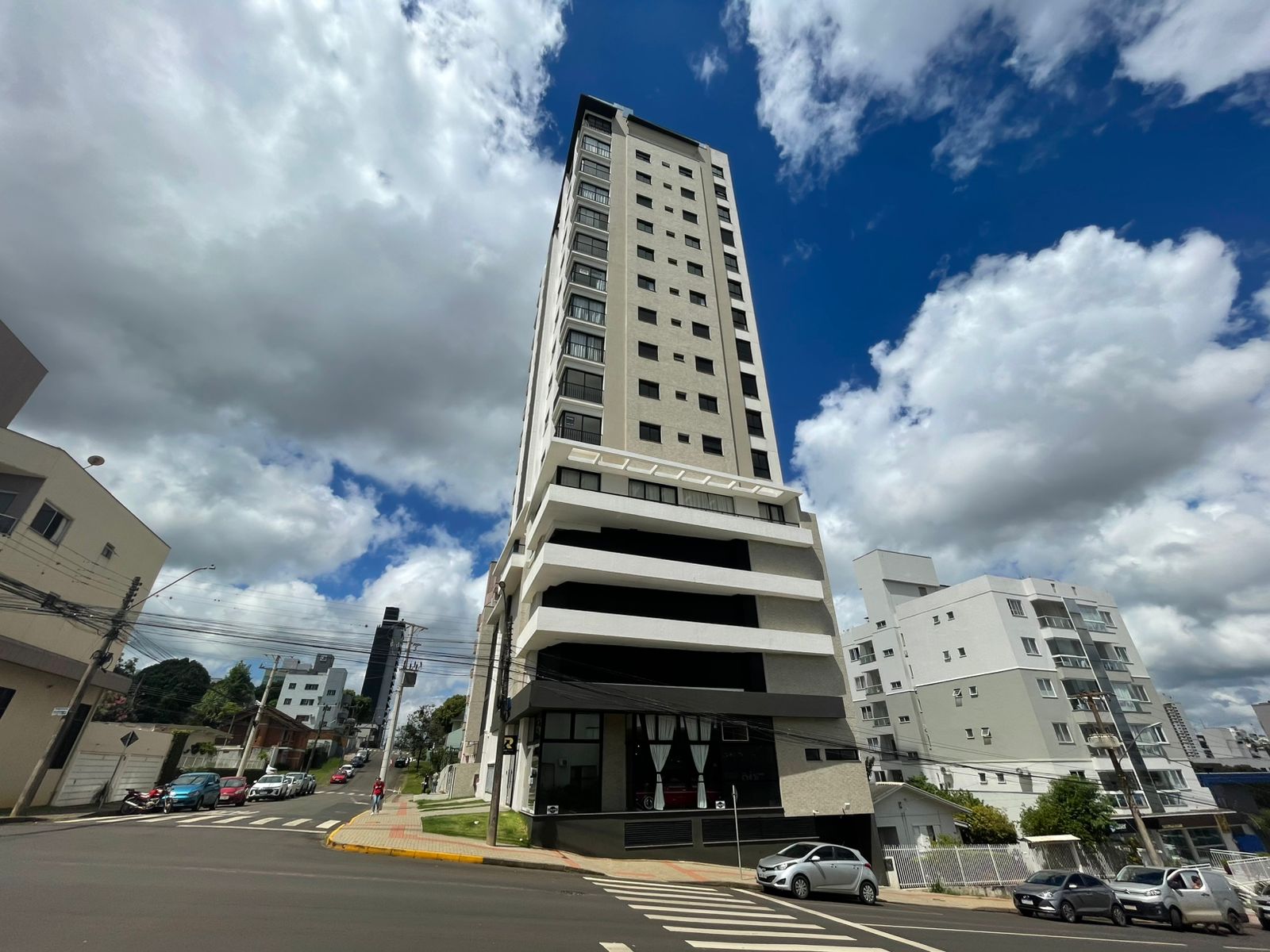 Apartamento para Alugar em Presidente Médici, Chapecó - 3 Qu