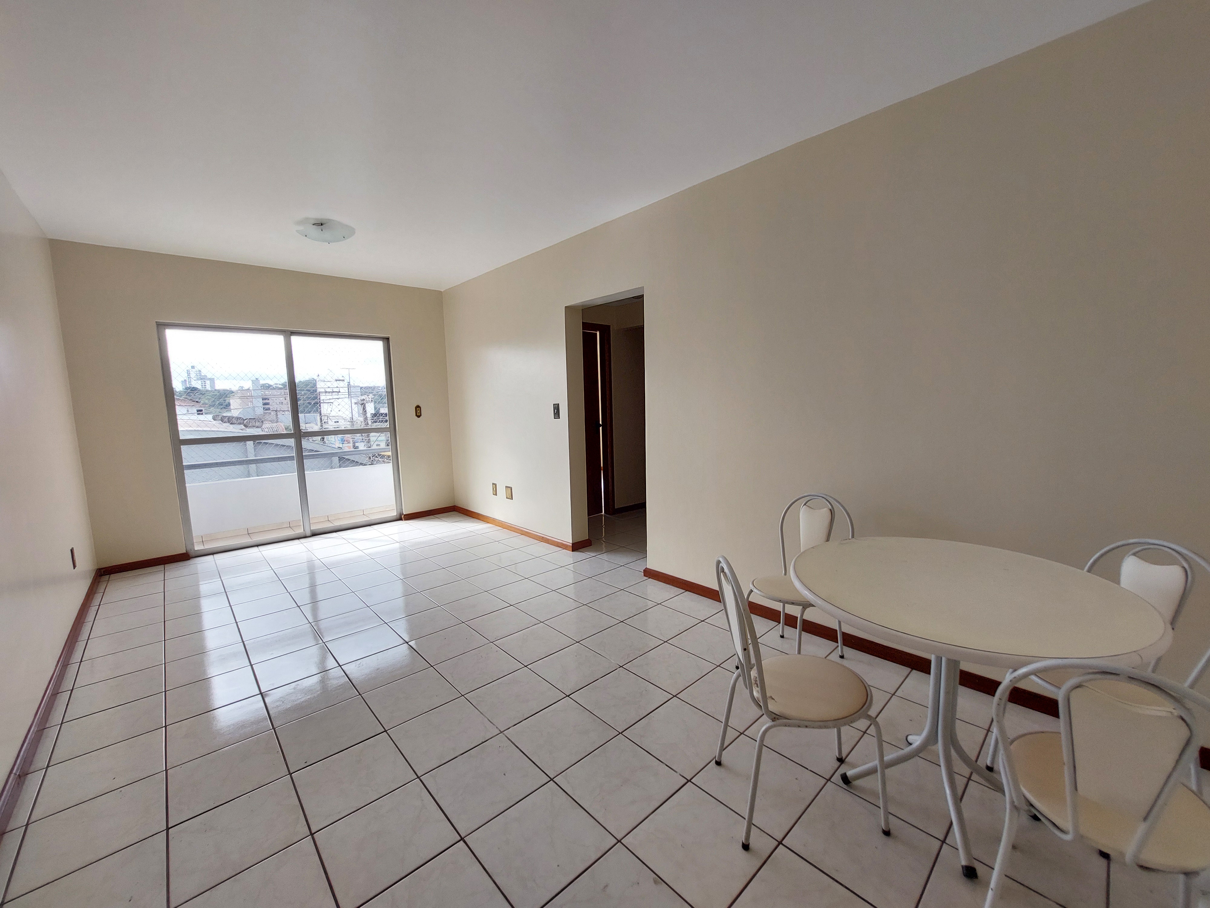 Apartamento para Alugar no Centro de Chapecó com 2 Quartos |