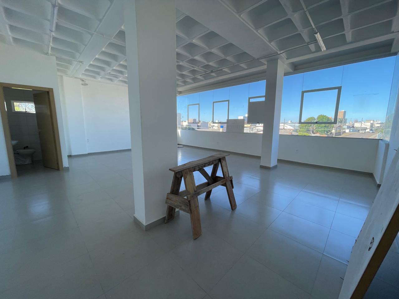 Sala Comercial para Alugar em Efapi, Chapecó - 65m² | Bairro