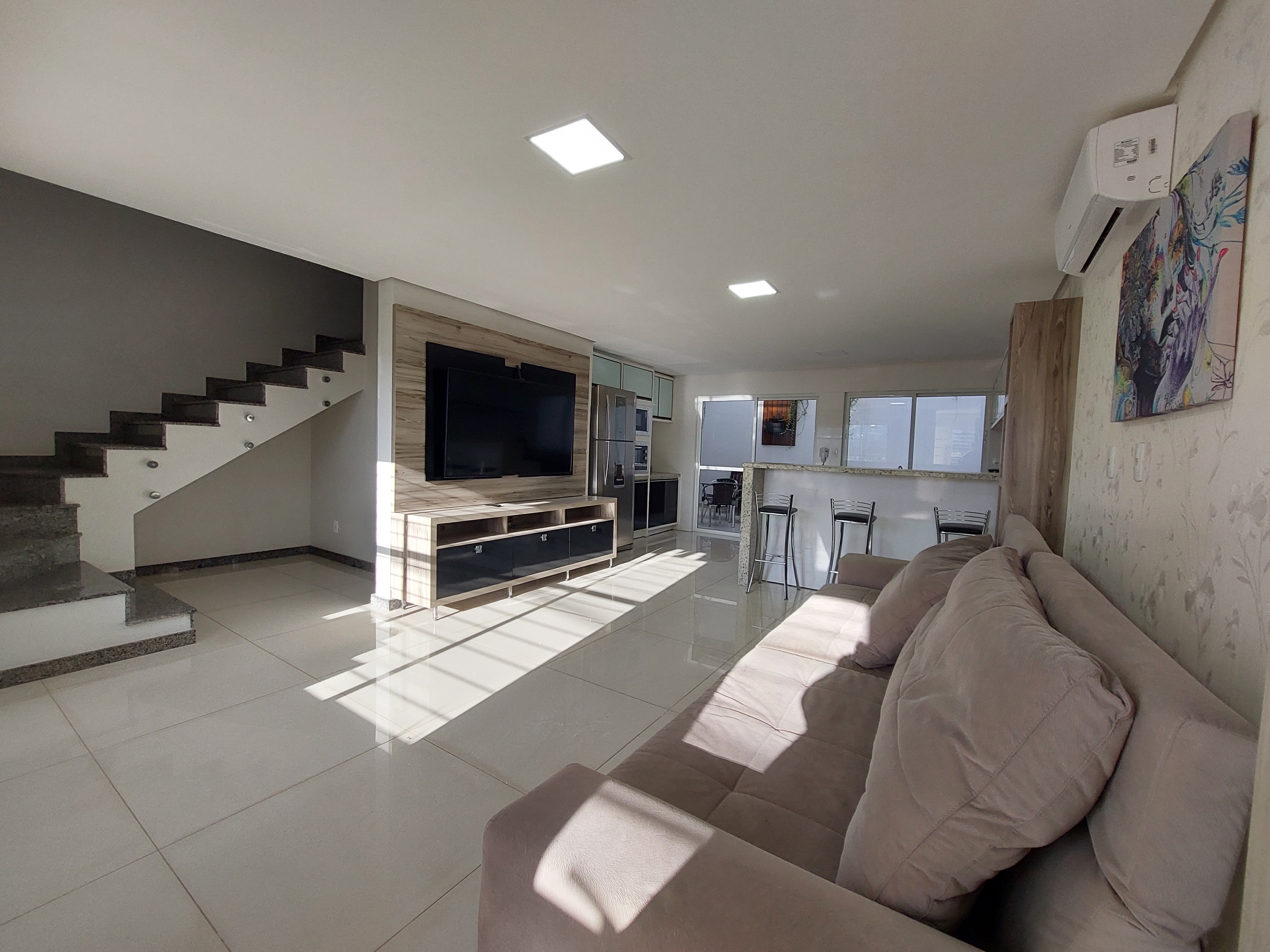 Casa 1 suíte para alugar no Universitário em Chapecó | Mobg