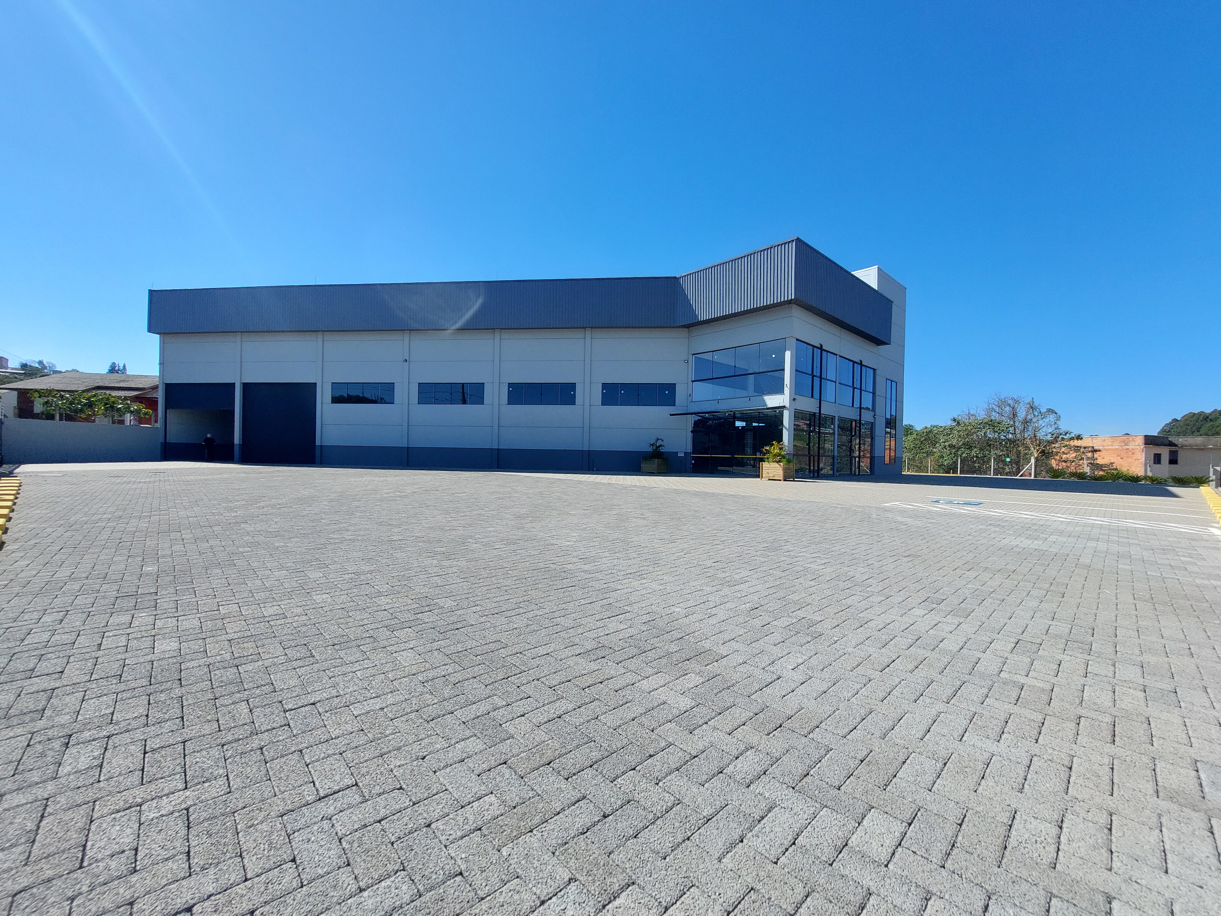 Barracão para Alugar em Quedas do Palmital, Chapecó - 1400m²