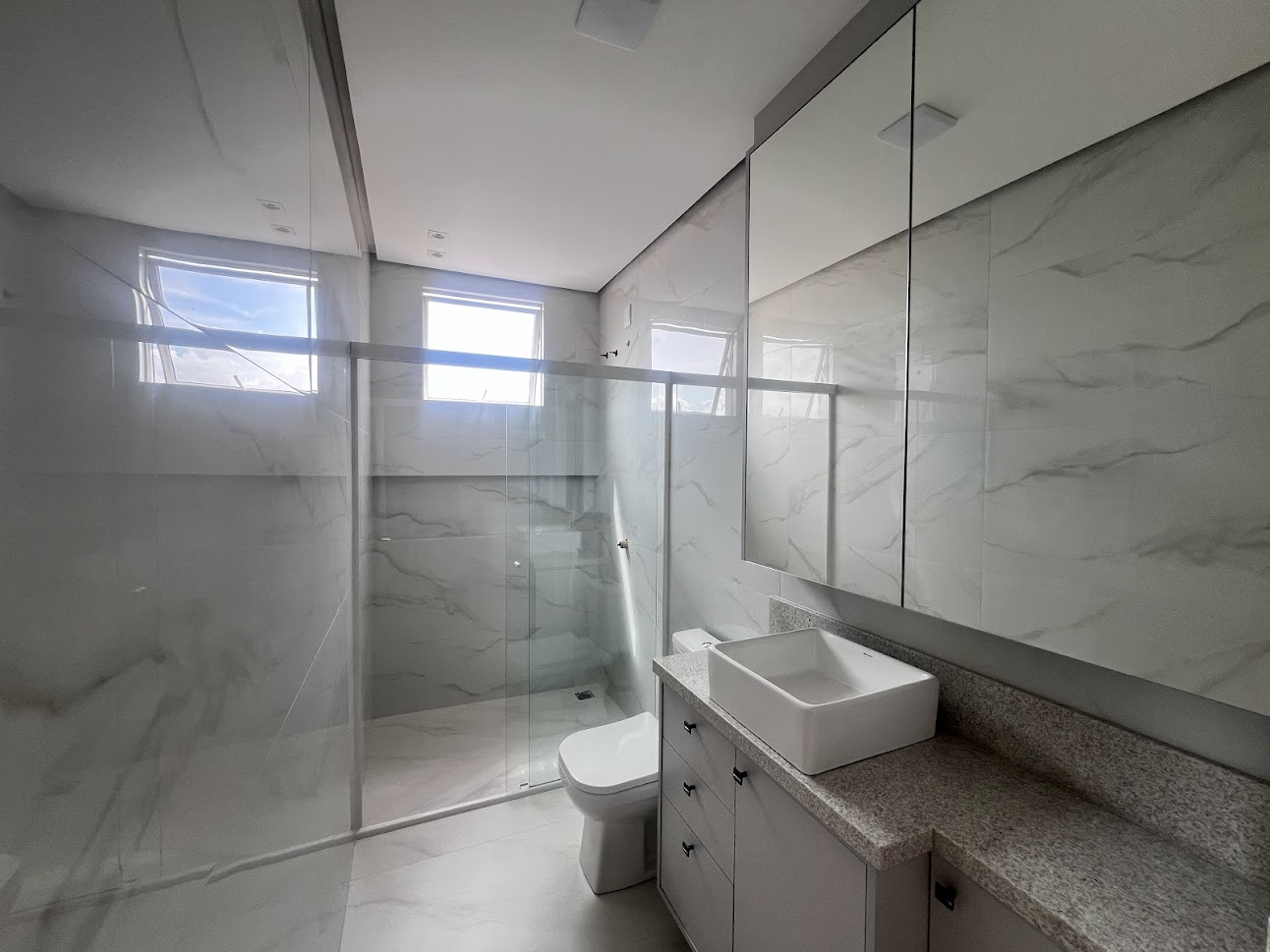 Apartamento 1 suíte para alugar no Dos Esportes em Xanxerê