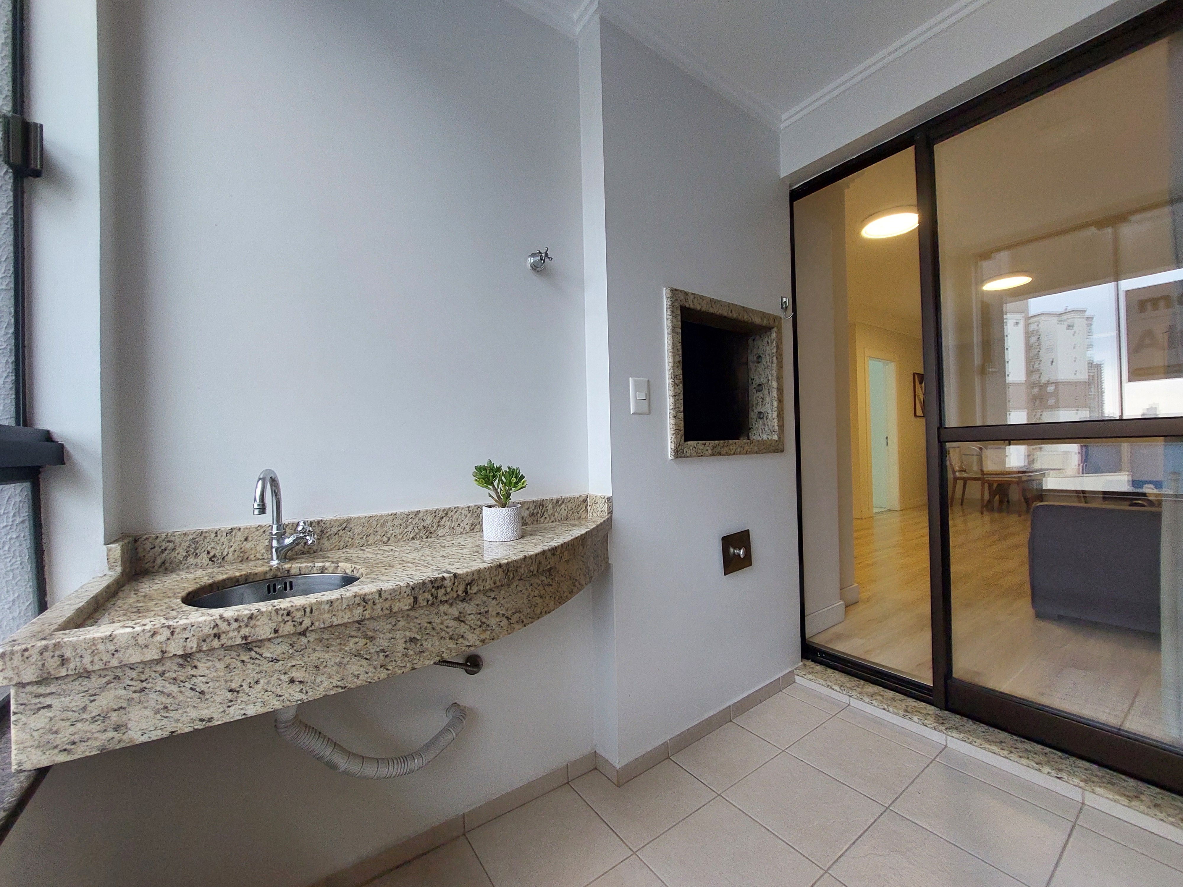 Apartamento 1 suíte para alugar no Centro em Chapecó | Mobg