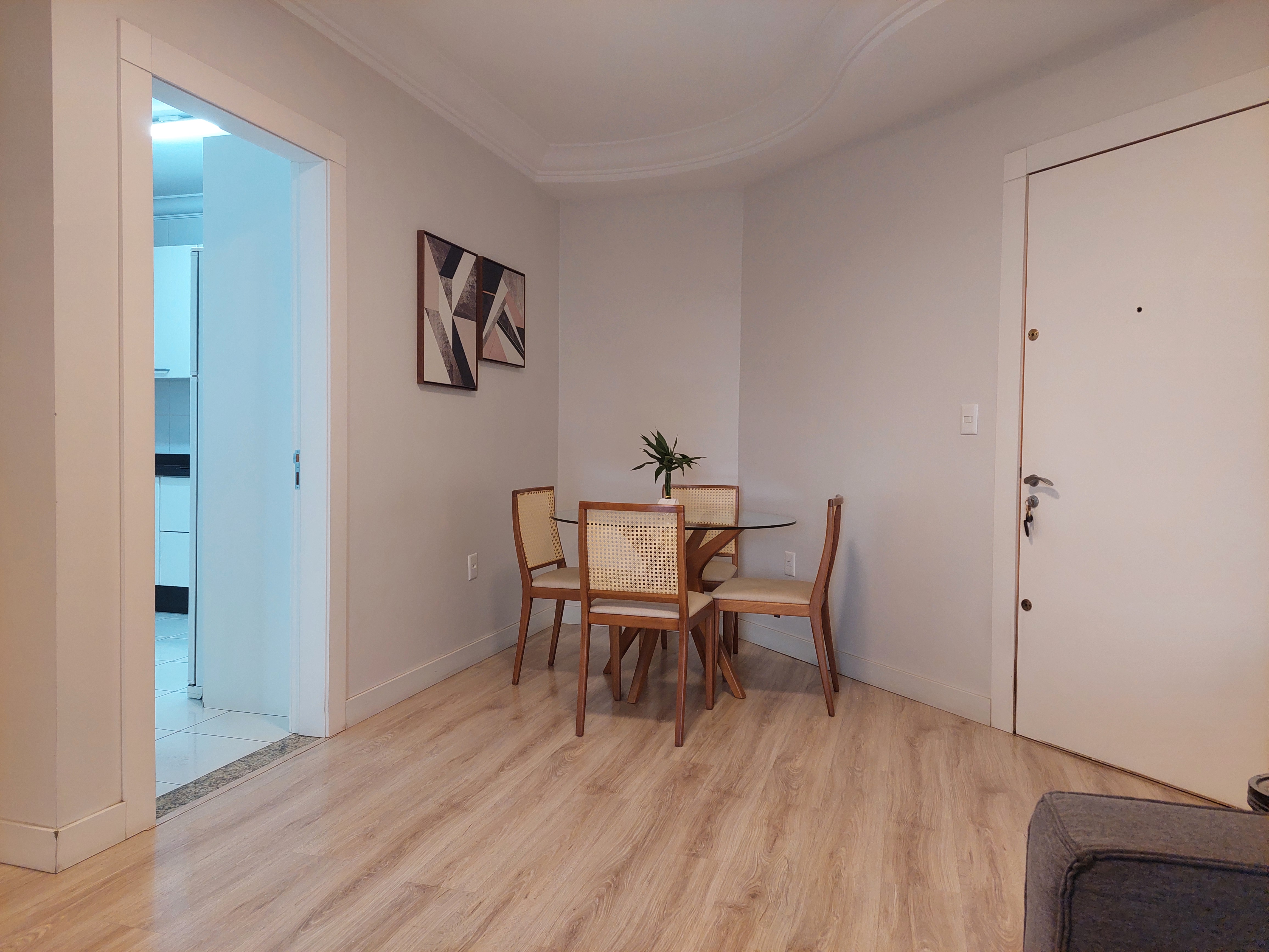 Apartamento 1 suíte para alugar no Centro em Chapecó | Mobg