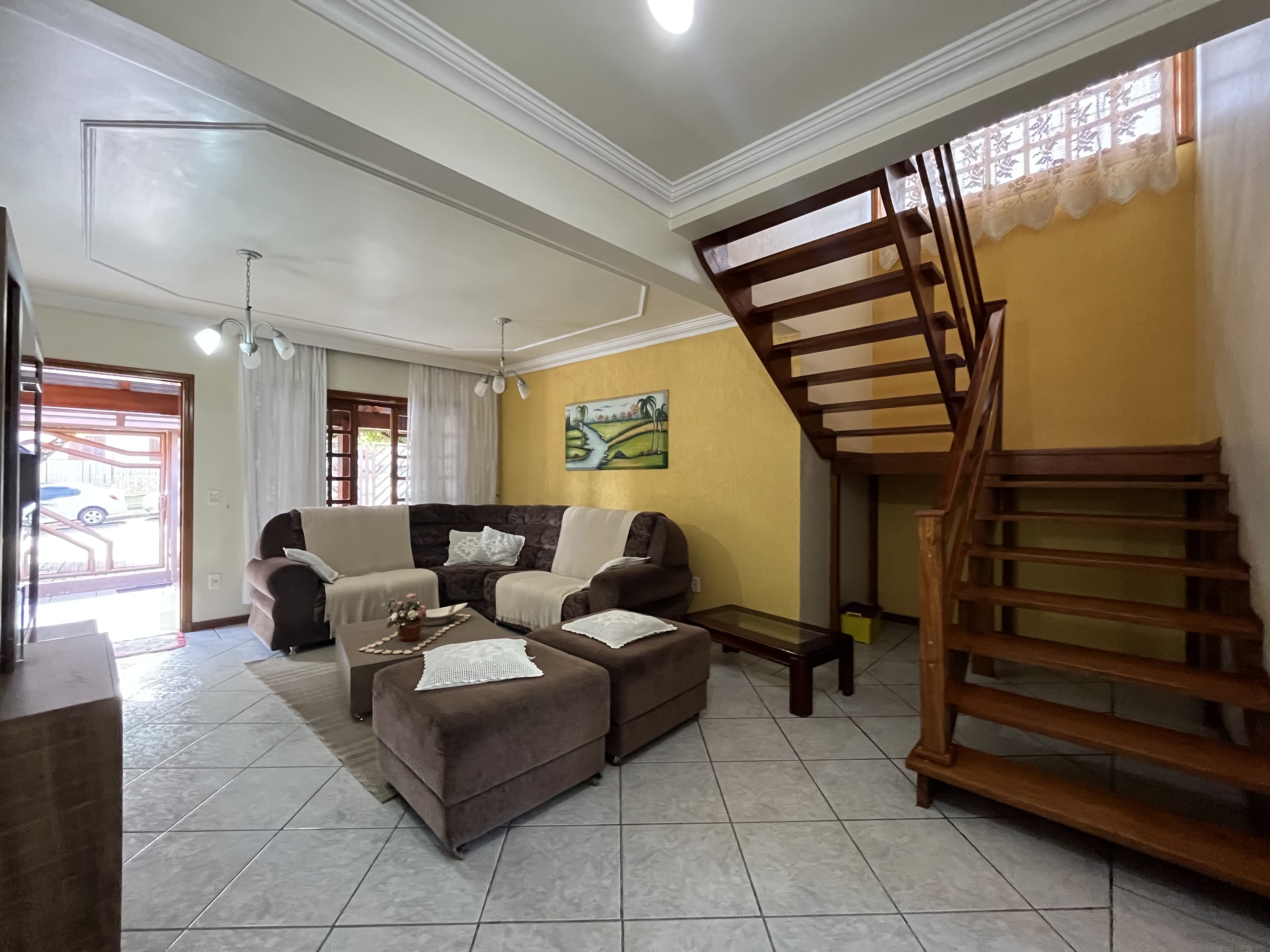 Casa para Alugar - 4 Quartos - Presidente Médici, Chapecó