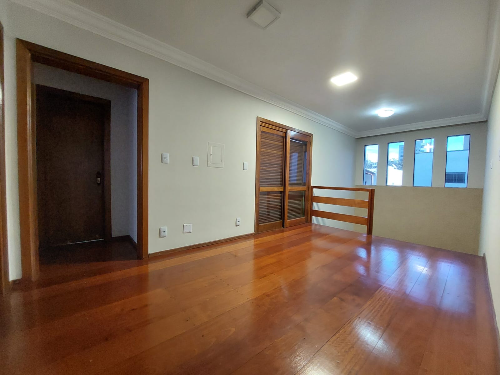 Casa Comercial para Alugar no Centro - Chapecó | Imóvel com