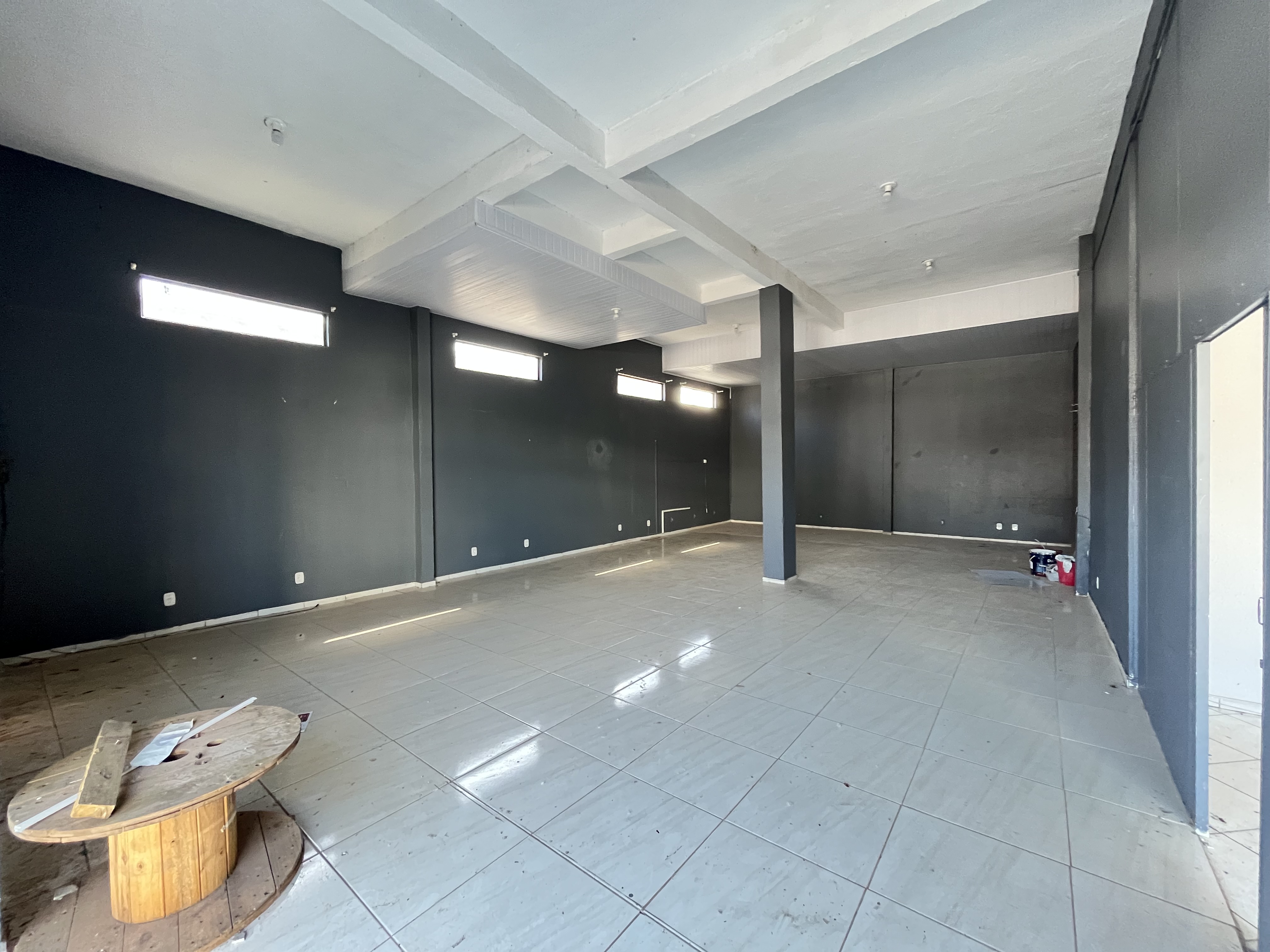 Sala Comercial para Alugar em São Cristóvão, Chapecó - 117m²