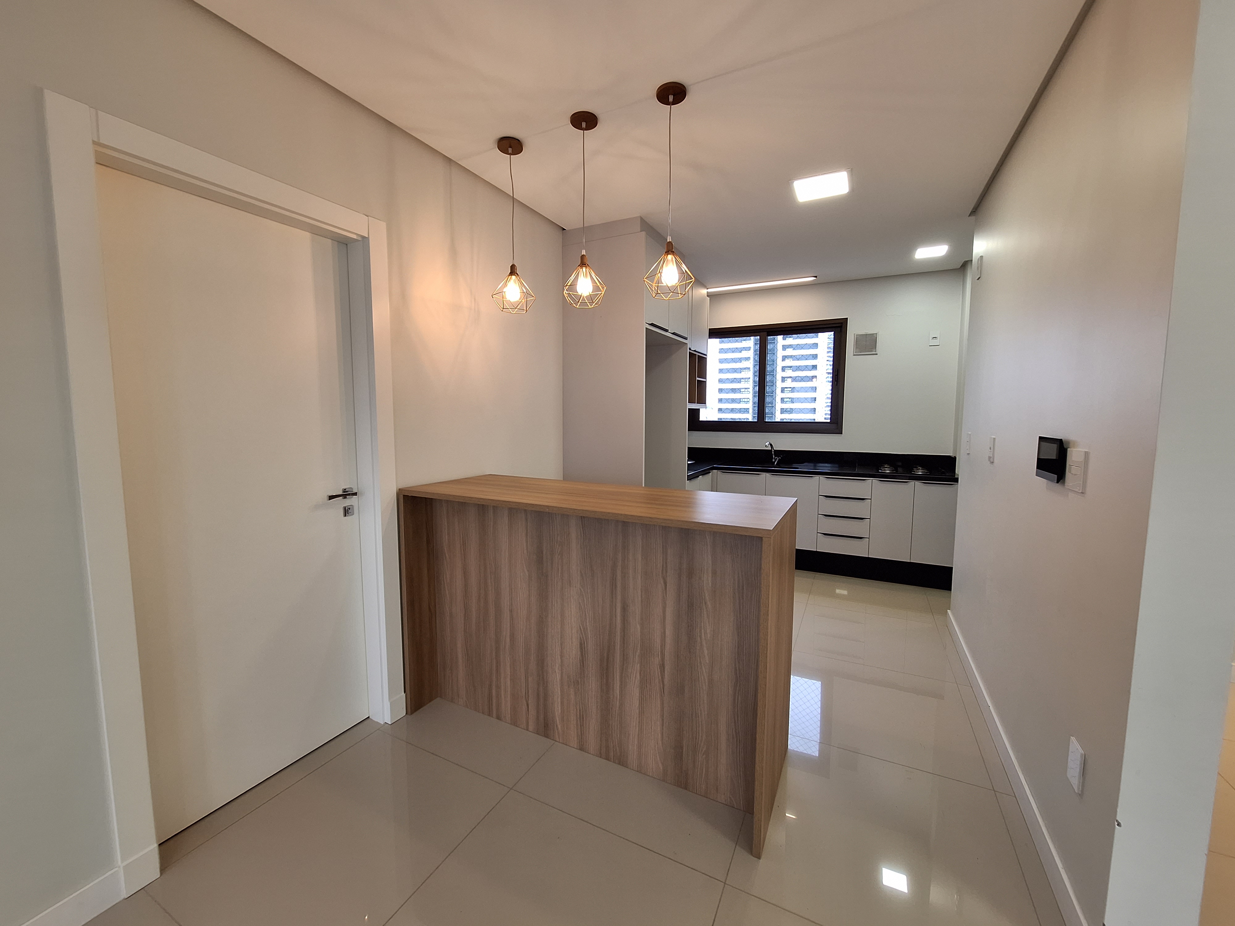 Apartamento para Alugar 3 Suítes - Centro, Chapecó - Confort