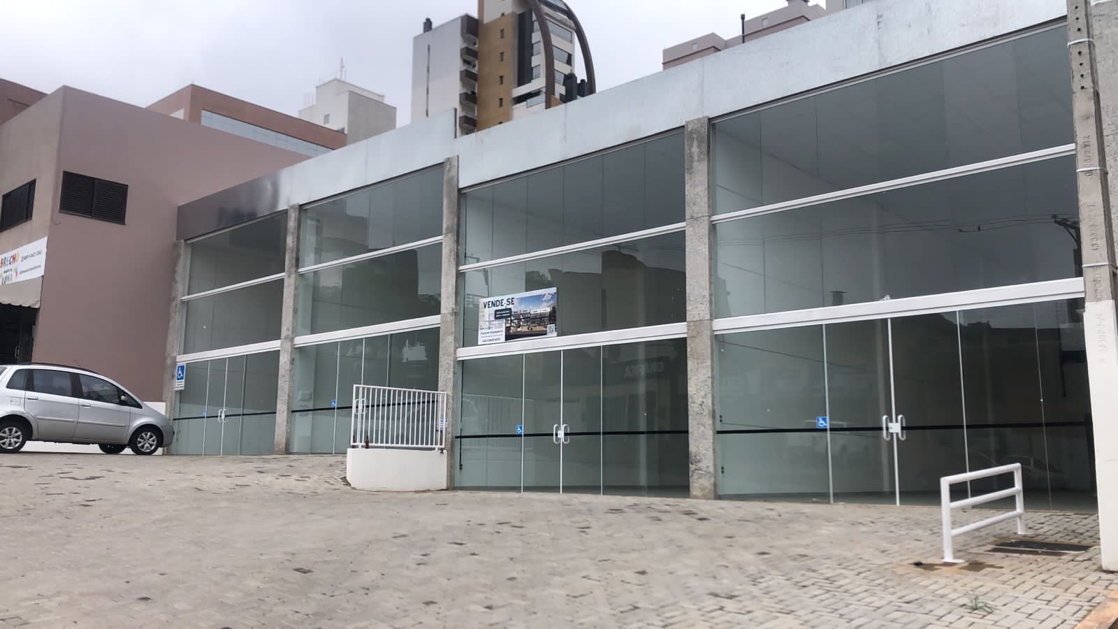 Sala Comercial para Alugar - Centro, Chapecó - 110m²