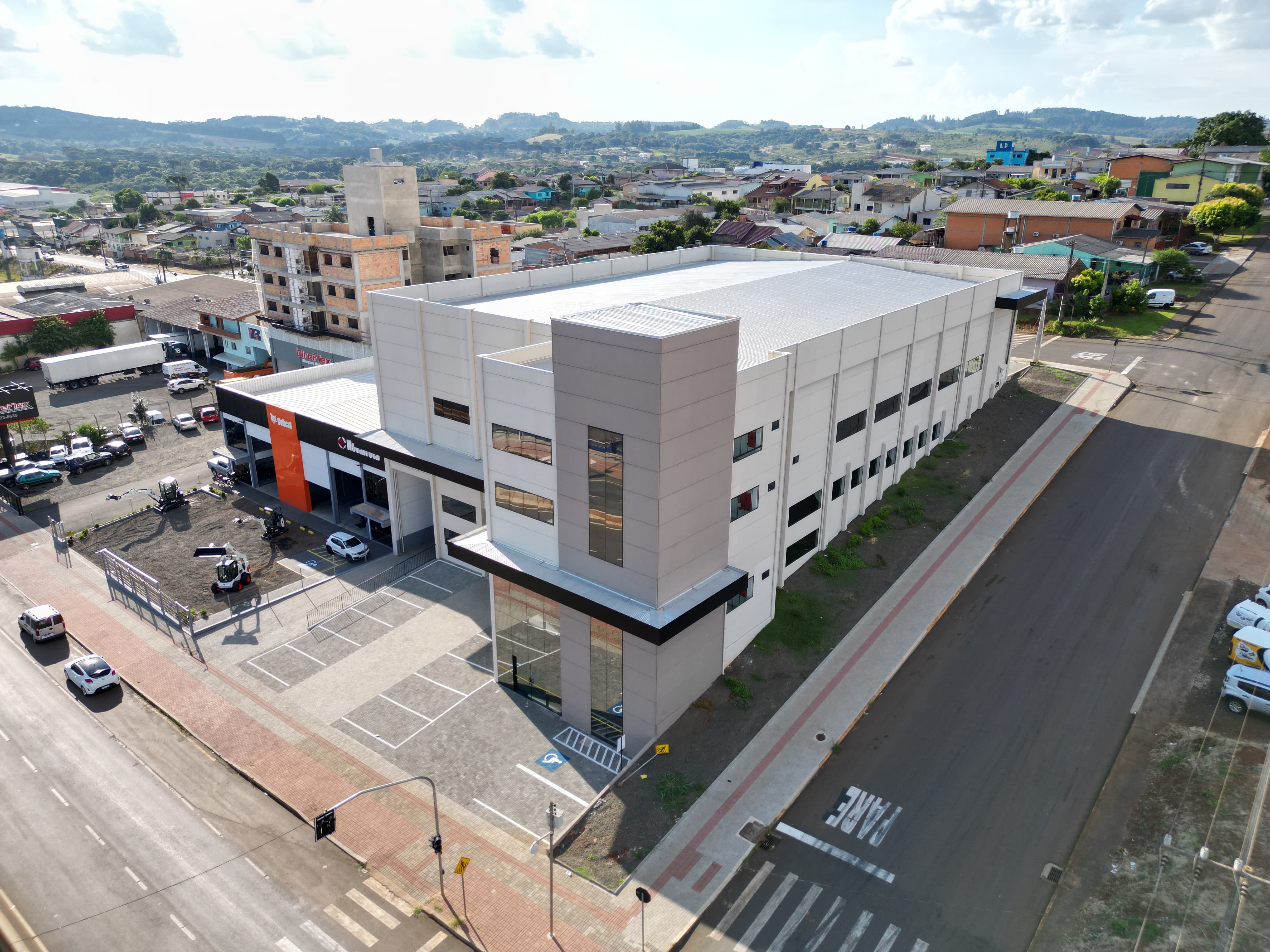Barracão para Alugar no Eldorado, Chapecó - 2850m²