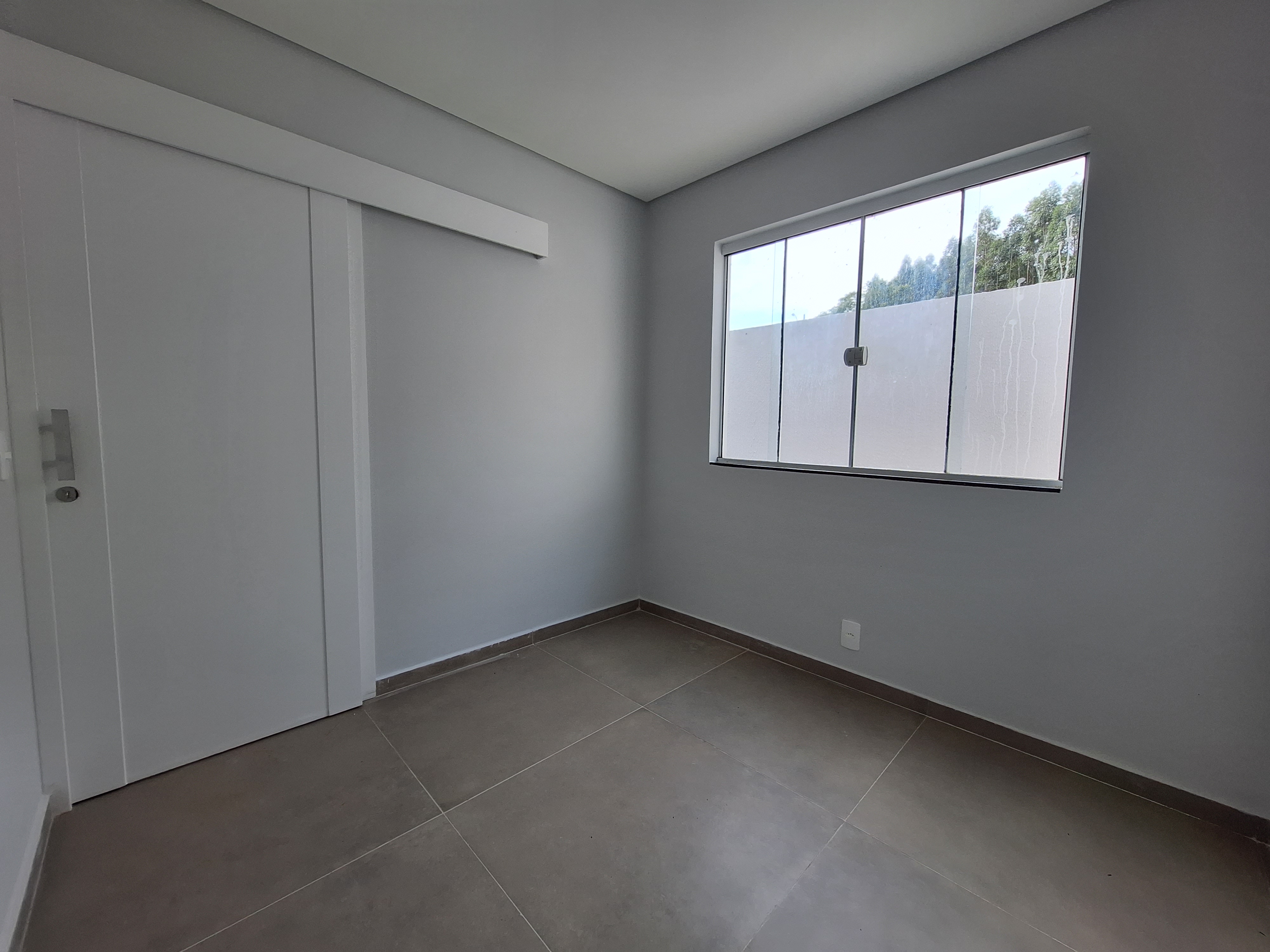 Casa 1 suíte para alugar no Desbravador em Chapecó | Mobg