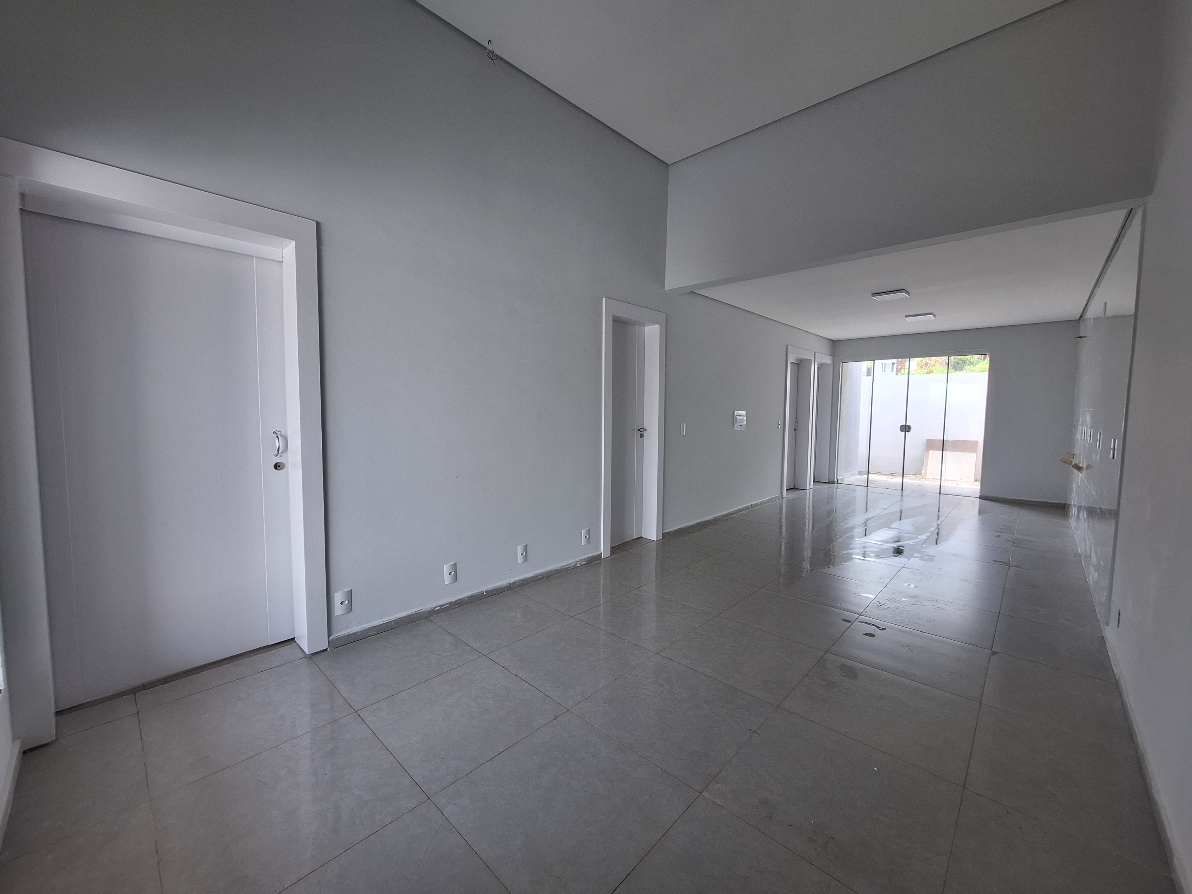 Casa 1 suíte para alugar no Desbravador em Chapecó | Mobg