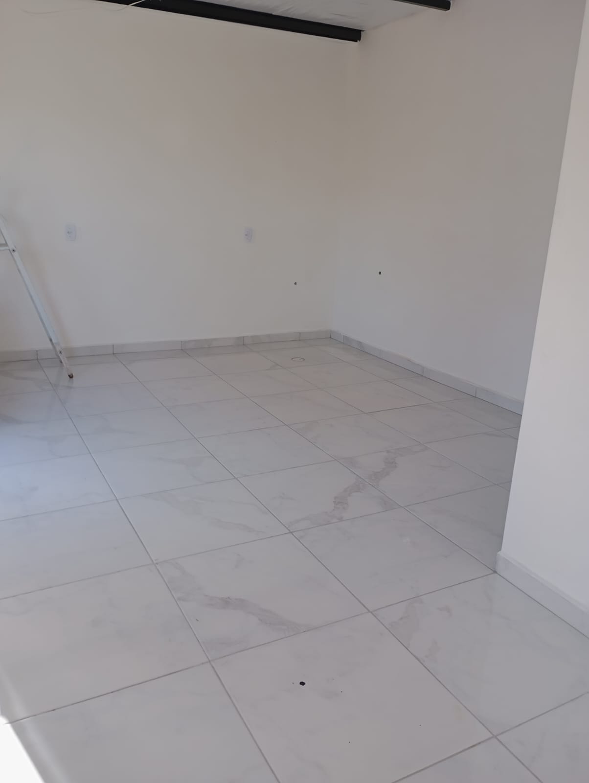 Sala Comercial para Alugar em Efapi, Chapecó - 35m² Tu-imóve