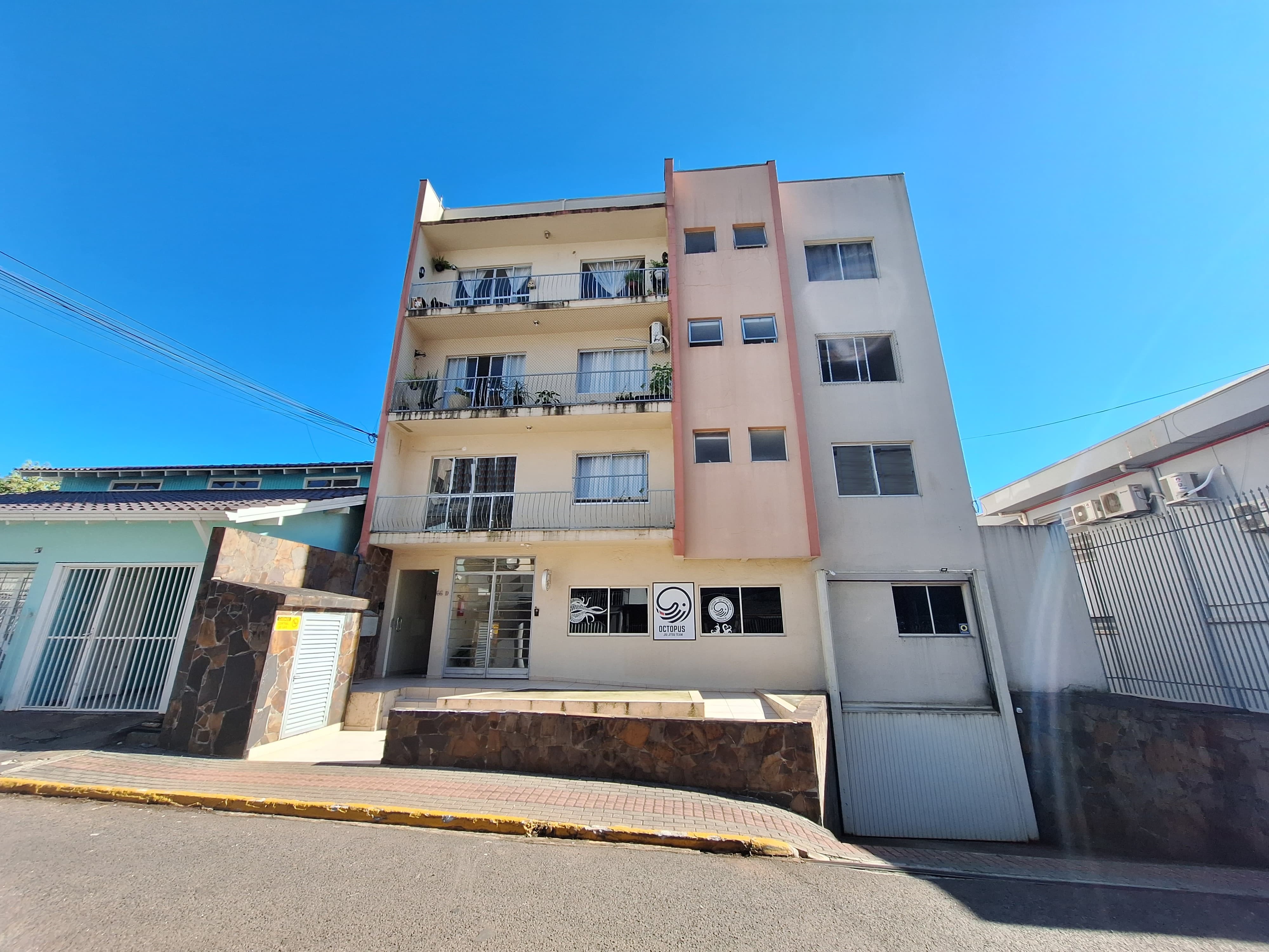 Apartamento 3 quartos para alugar no Centro em Chapecó