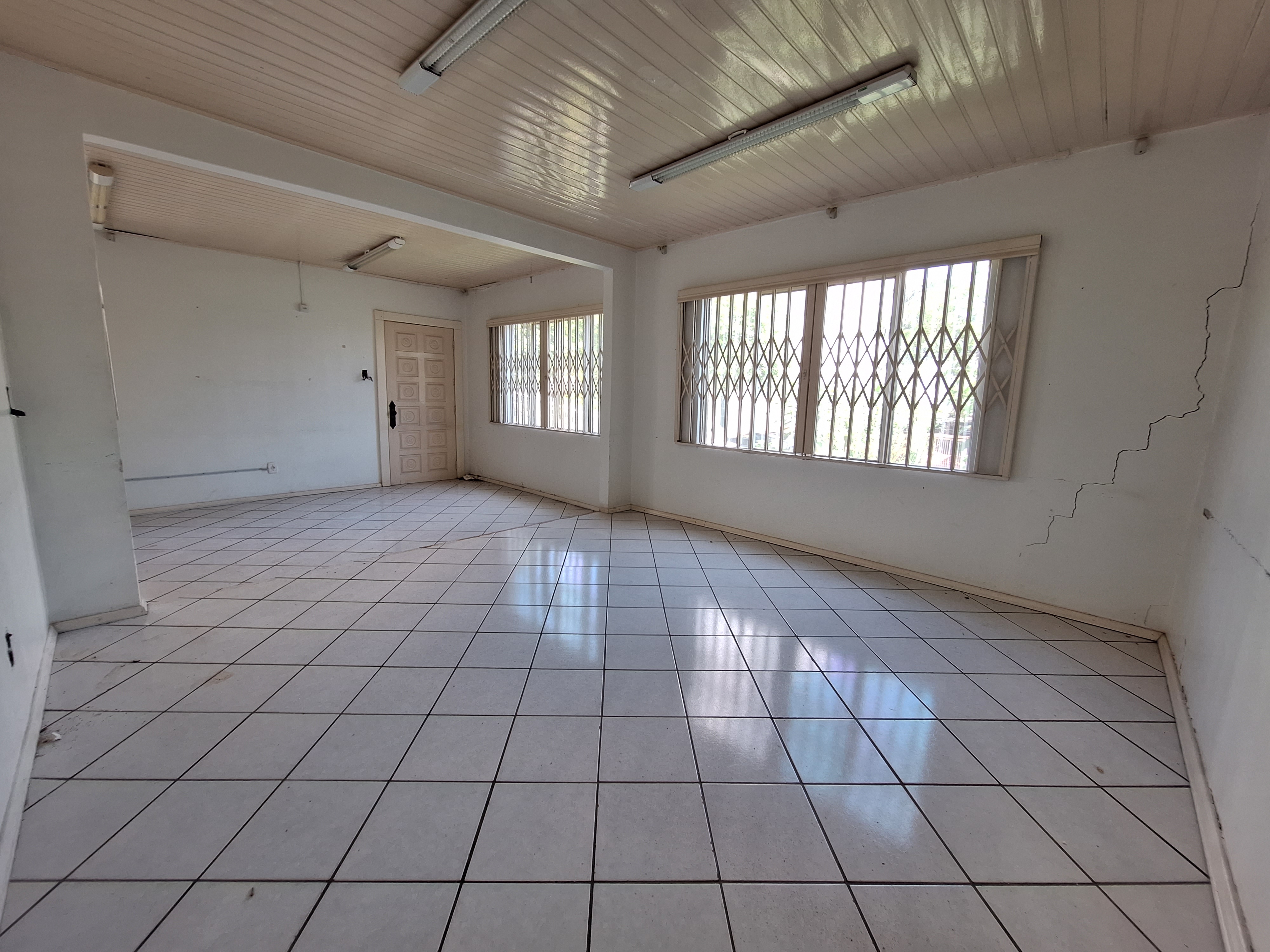Casa Comercial 5 quartos para alugar no Santa Maria | Mobg