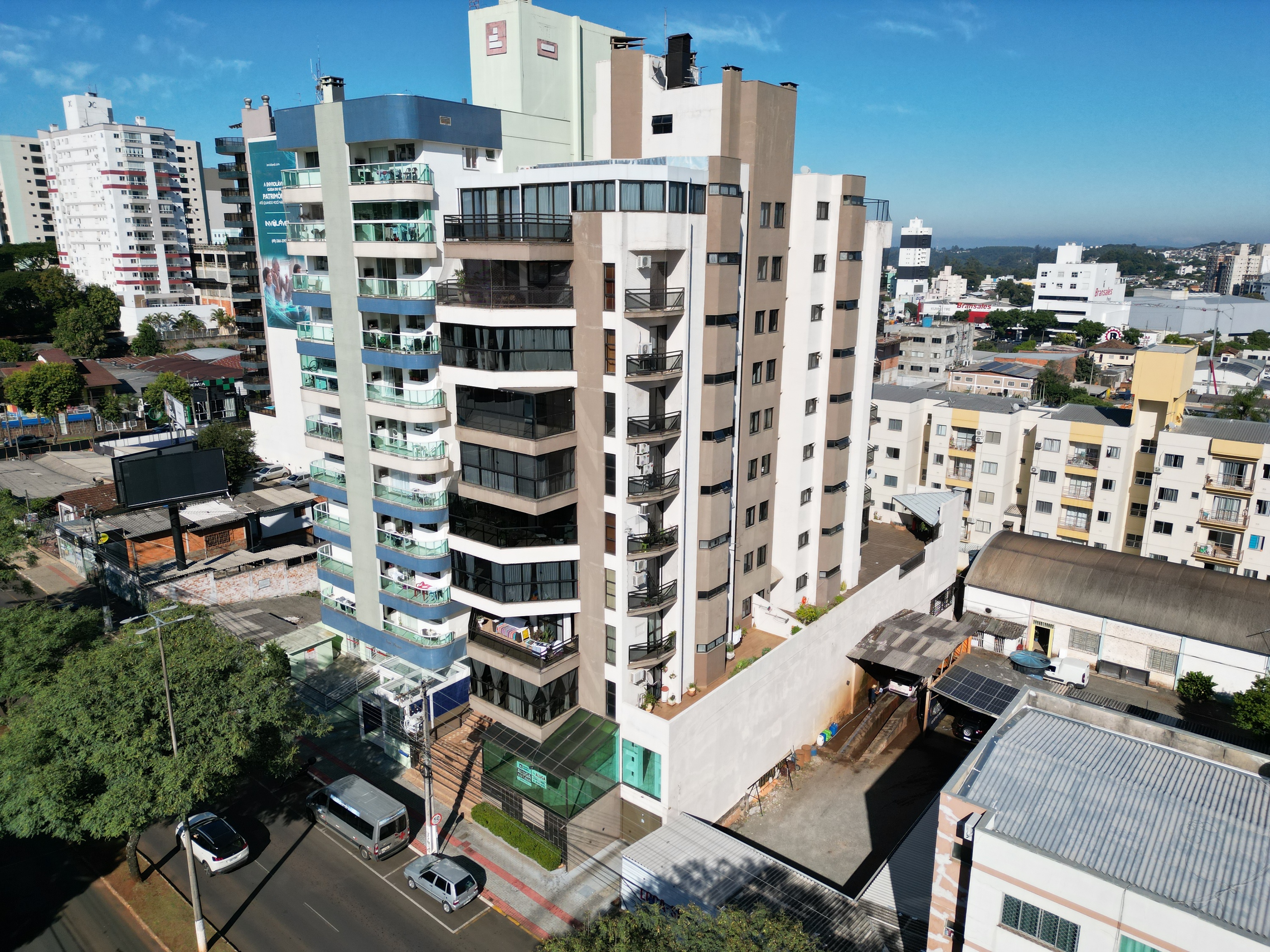 Apartamento 1 suíte para alugar no Centro em Chapecó | Mobg