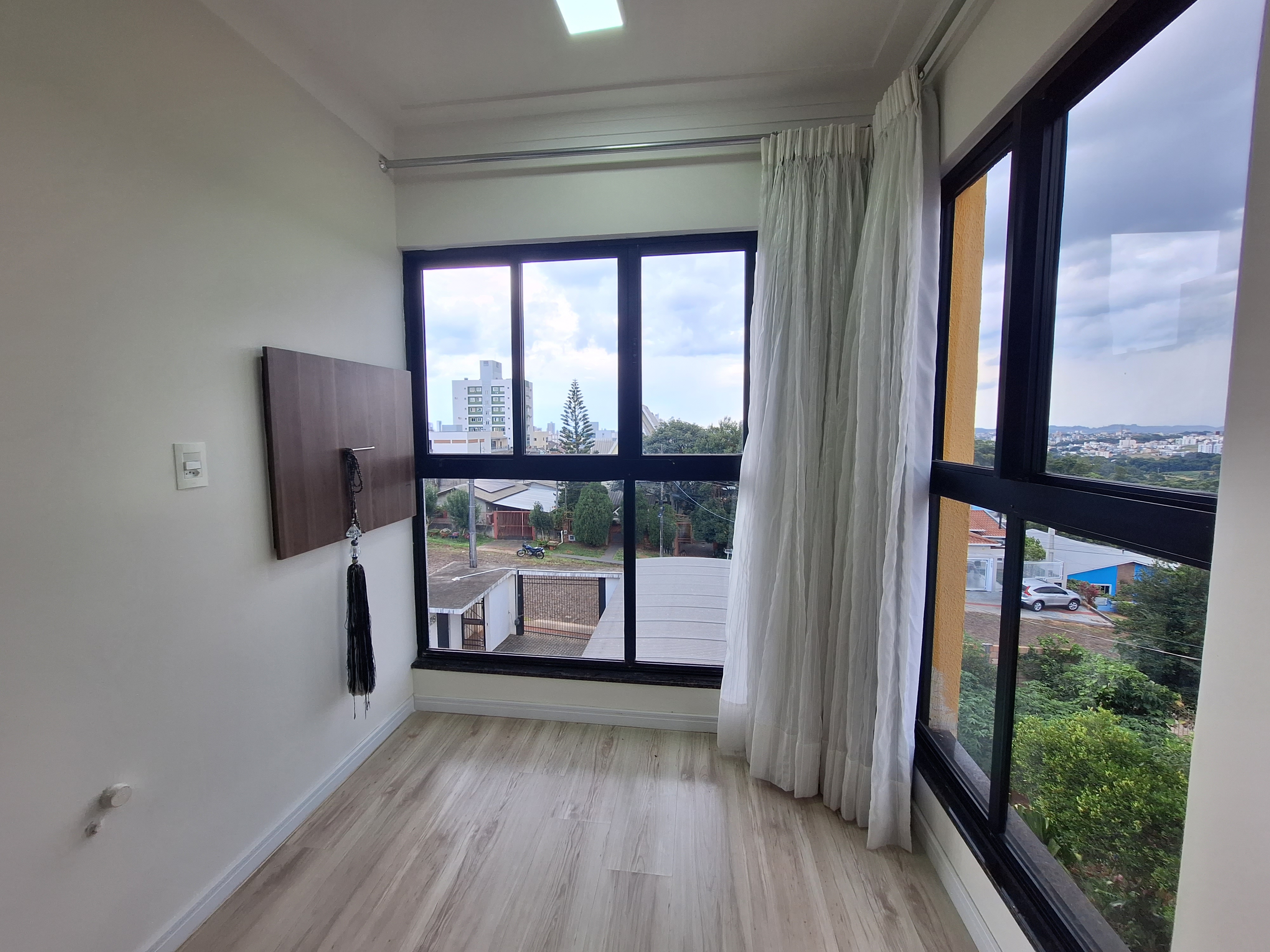 Apartamento 1 suíte para alugar no Paraiso em Chapecó | Mobg