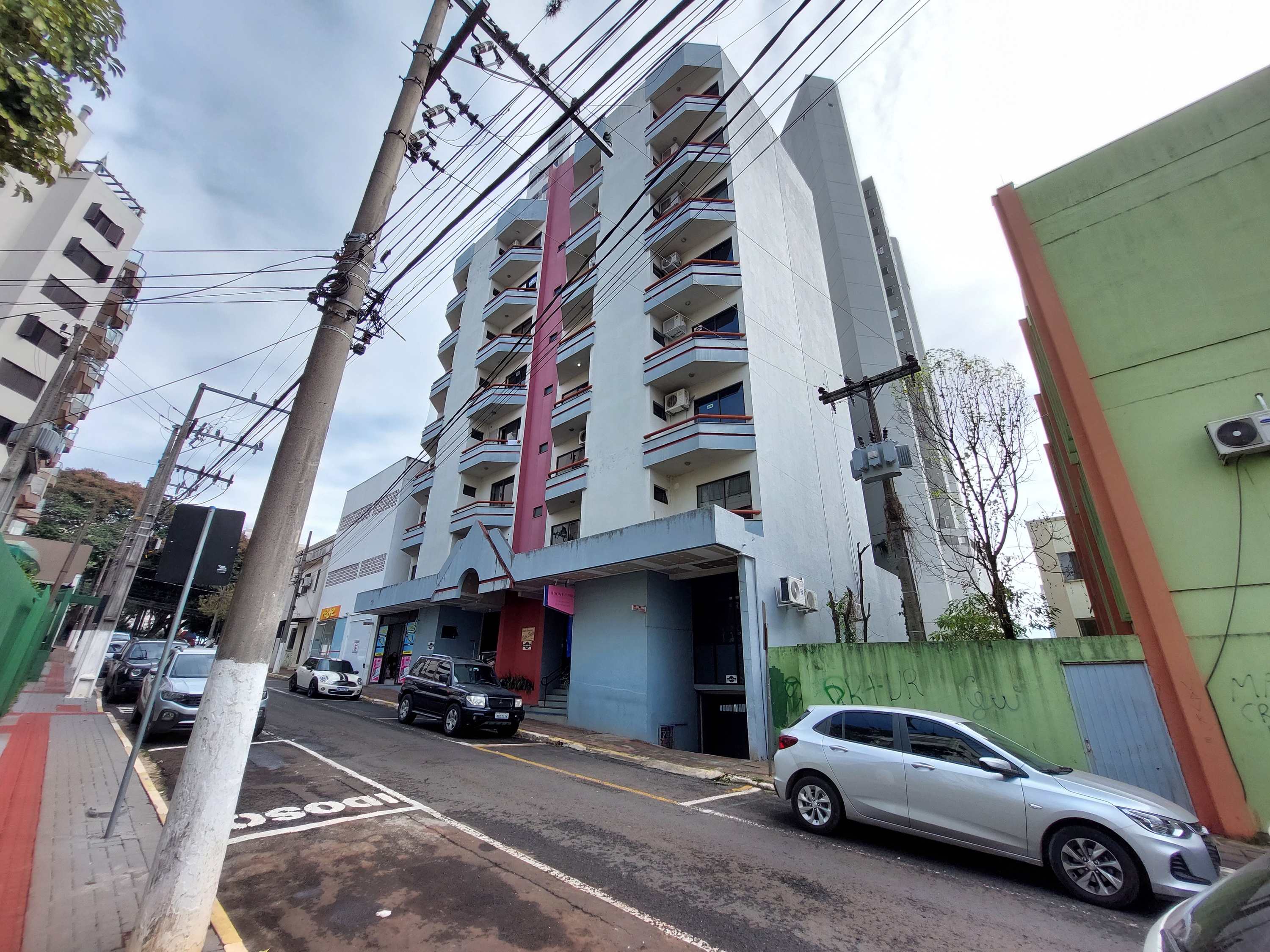 Sala Comercial para Alugar no Centro de Chapecó - 103m²