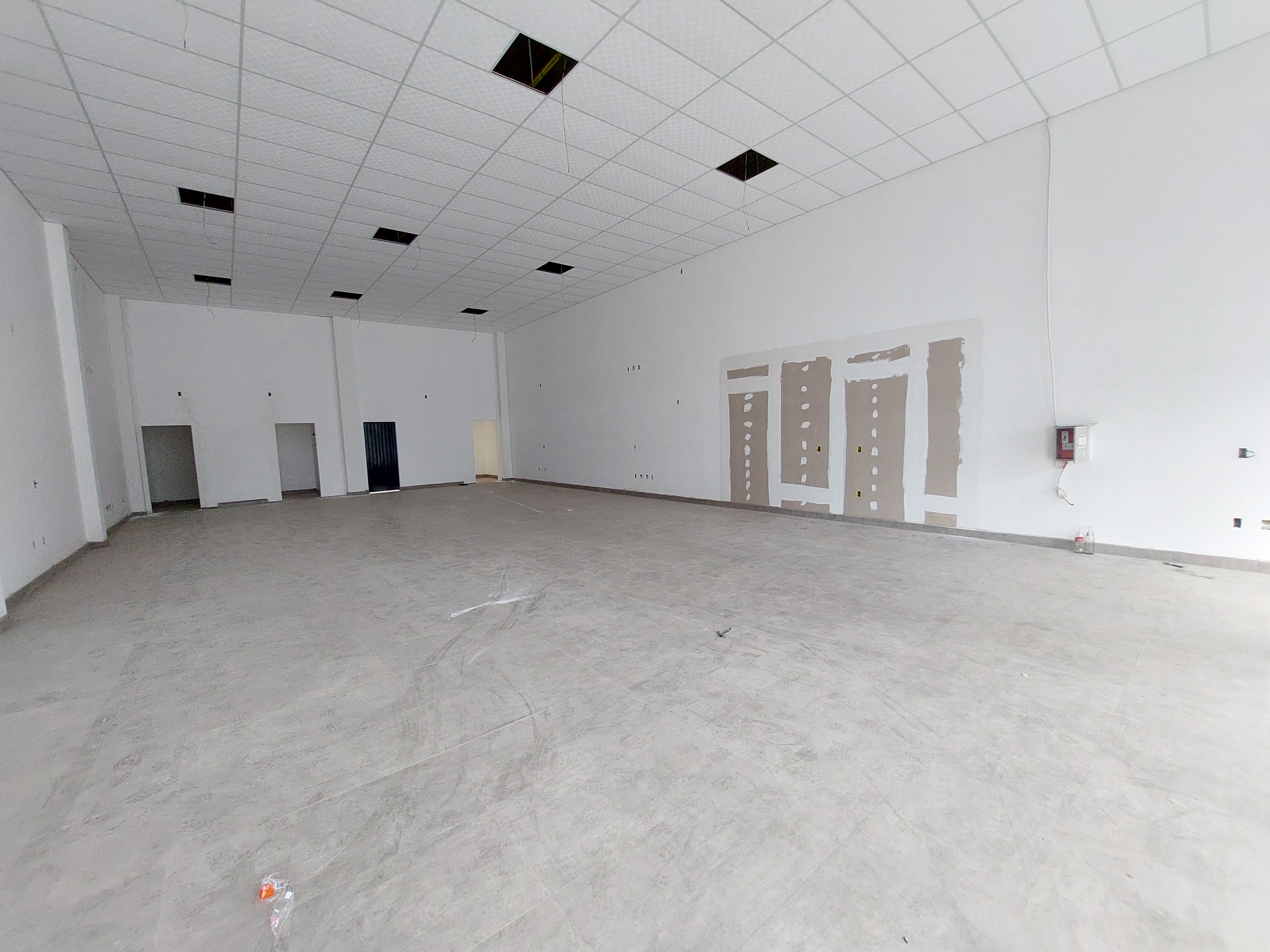 Sala Comercial para Alugar em Passo dos Fortes, Chapecó - 20