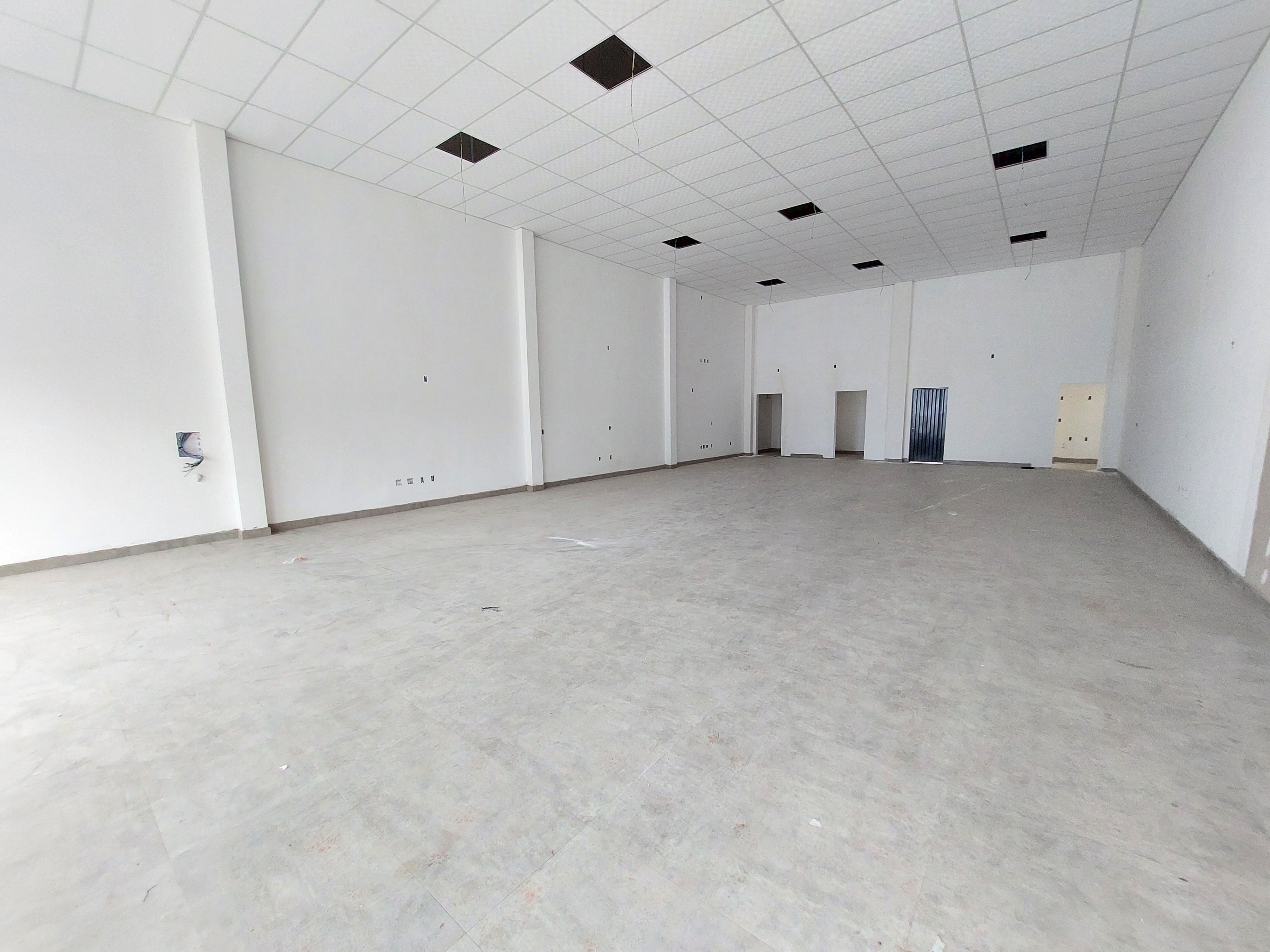 Sala Comercial para Alugar em Passo dos Fortes, Chapecó - 20