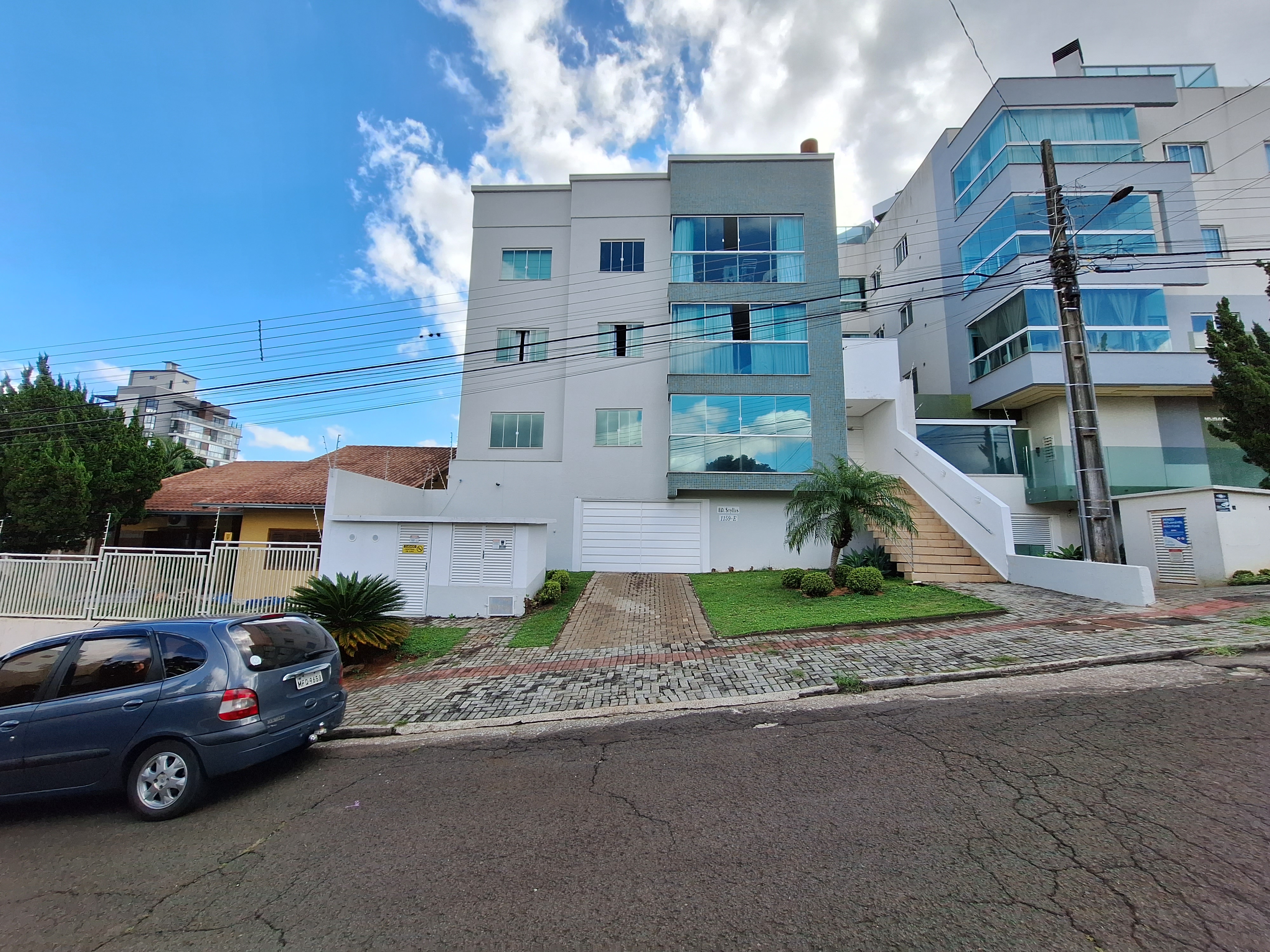 Apartamento 1 suíte para alugar no Presidente Médici | Mobg