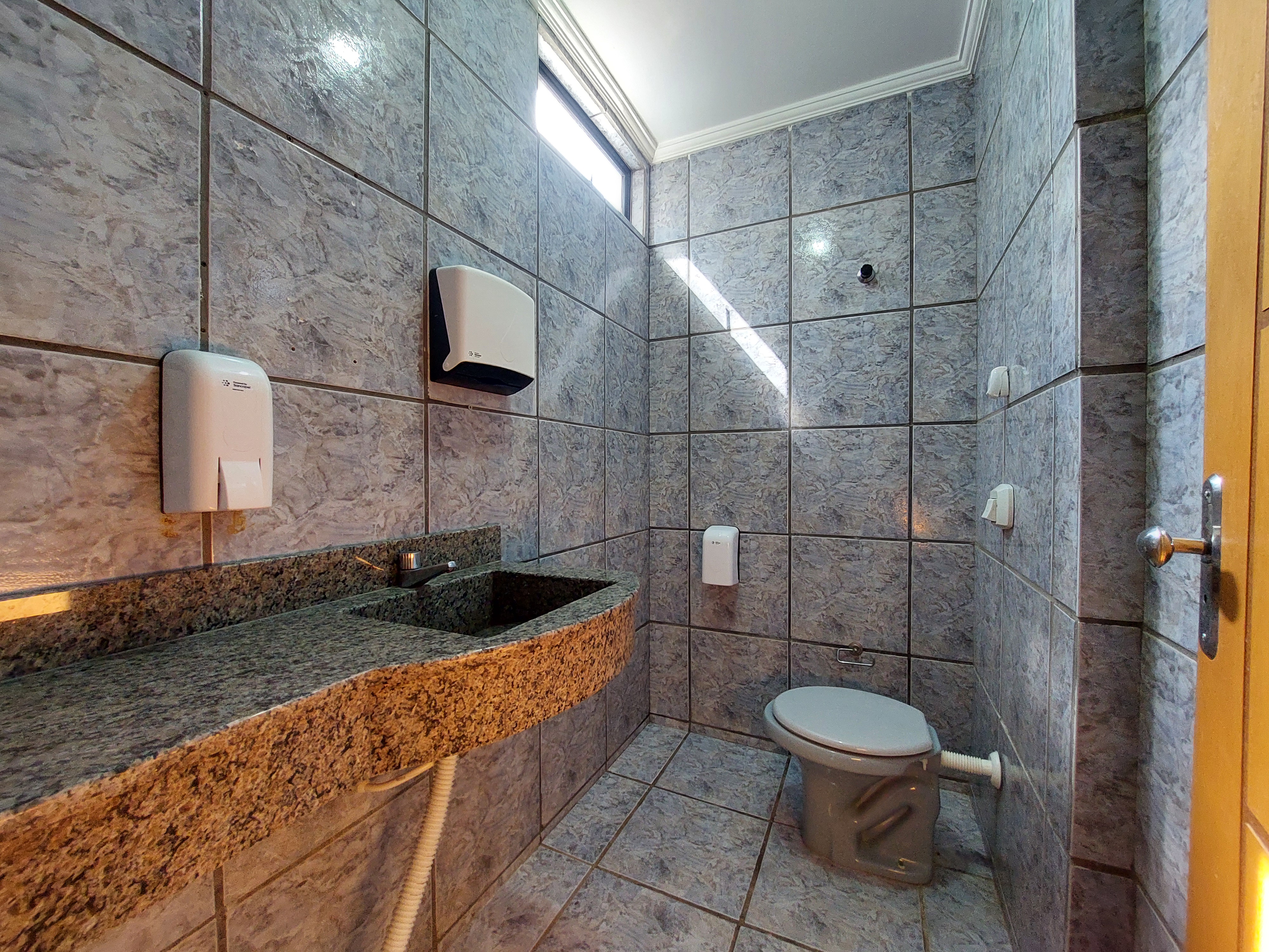 Sala Comercial para alugar no Centro em Chapecó | Mobg