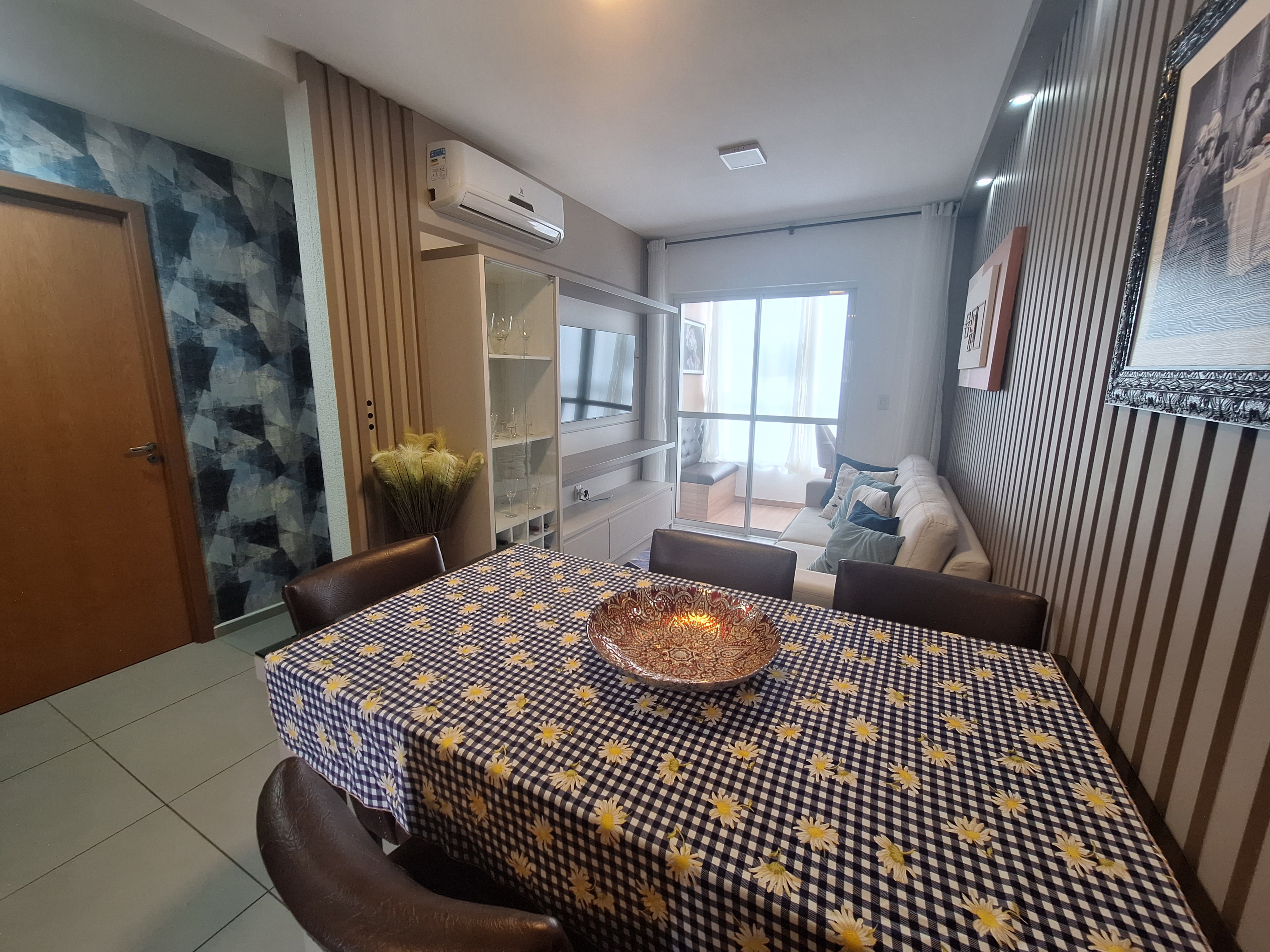 Apartamento 3 quartos para alugar no Passo dos Fortes | Mobg