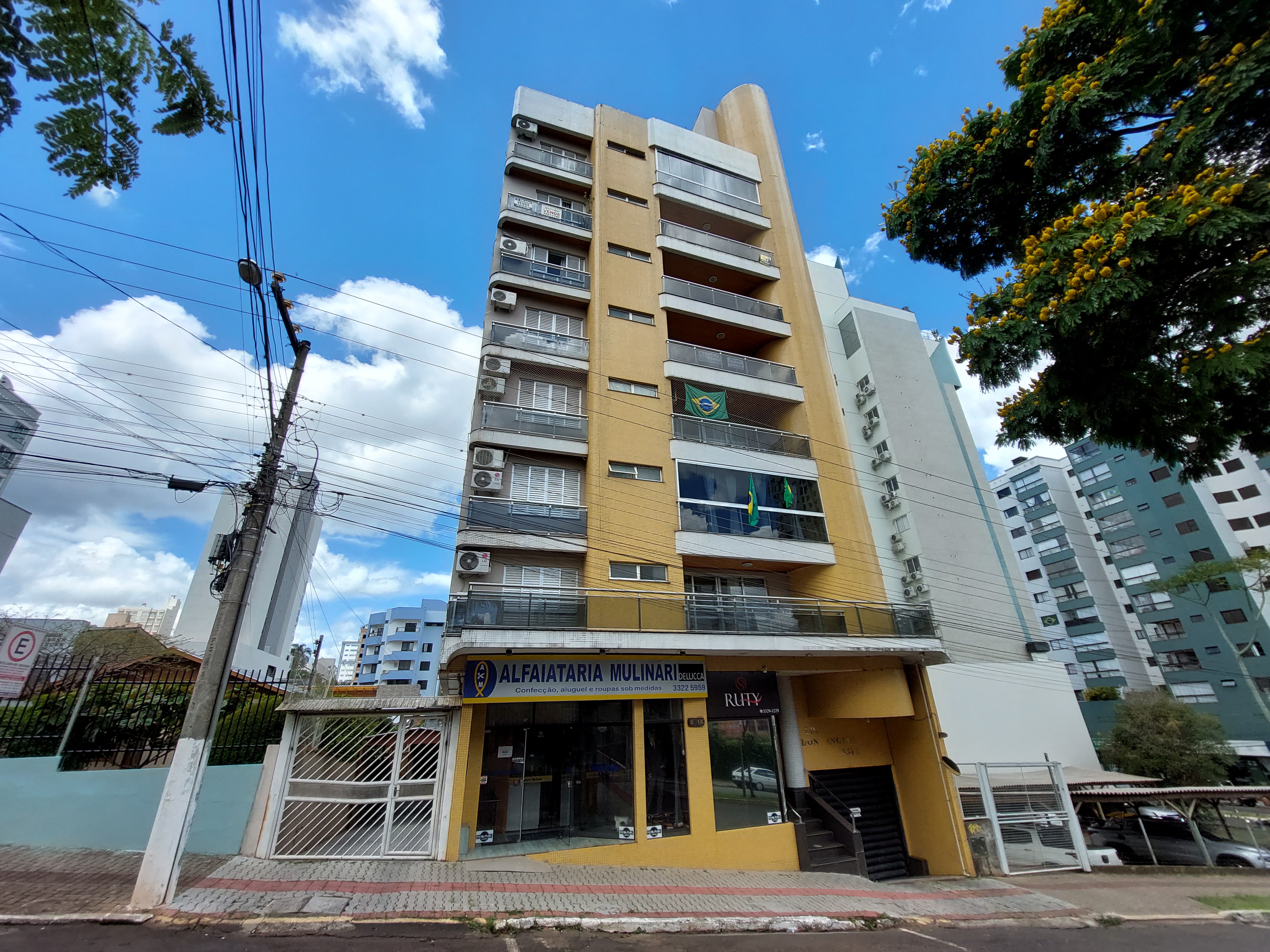 Apartamento 1 suíte para alugar no Centro em Chapecó | Mobg