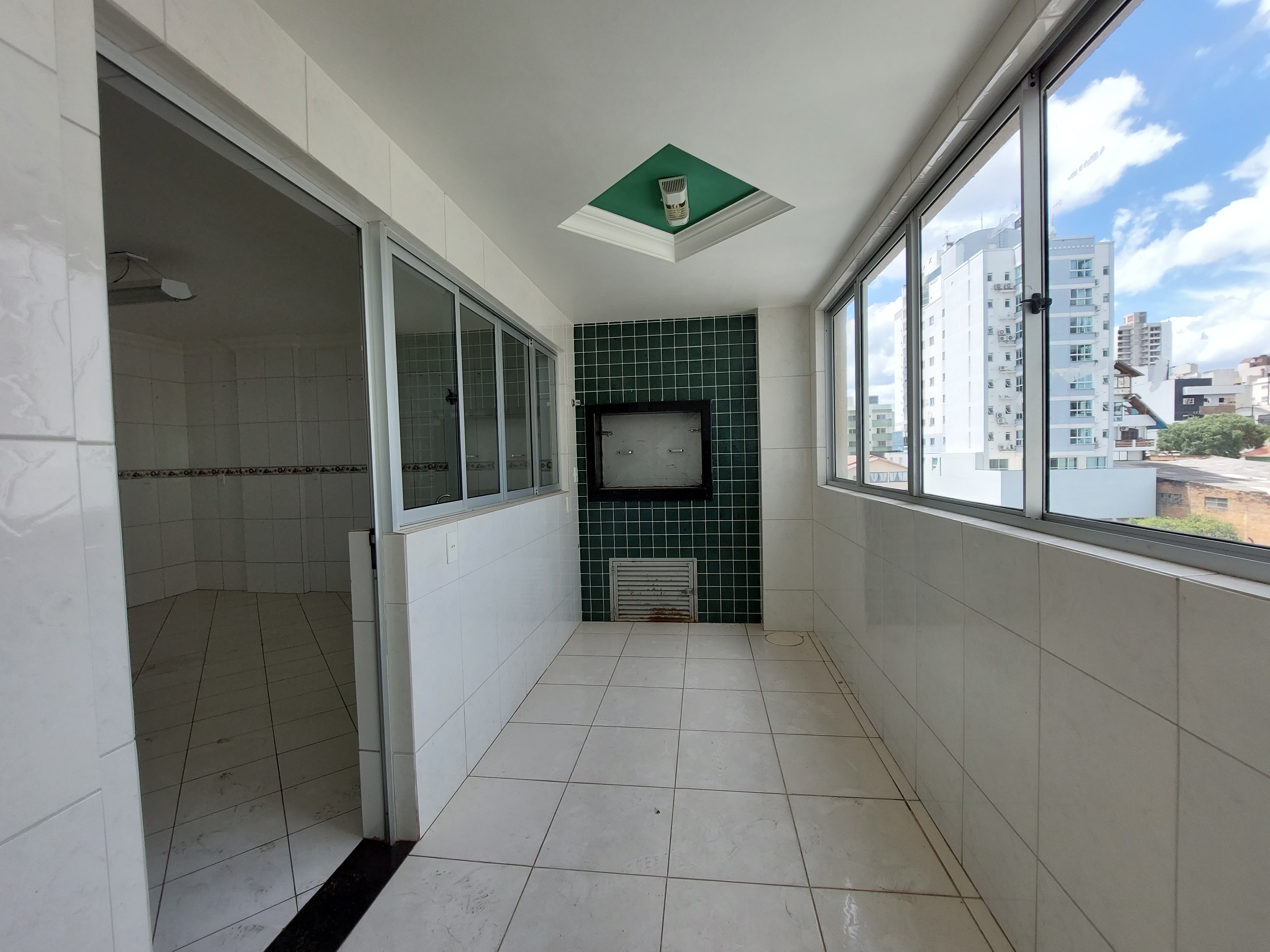 Apartamento 1 suíte para alugar no Centro em Chapecó | Mobg