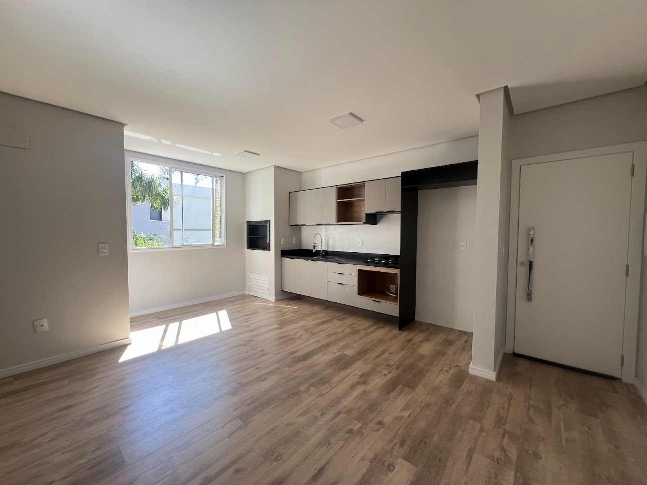 Apartamento 1 suíte para alugar no Primo Tacca em Xanxerê