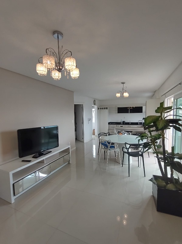 Apartamento 2 suítes para alugar no Presidente Médici | Mobg