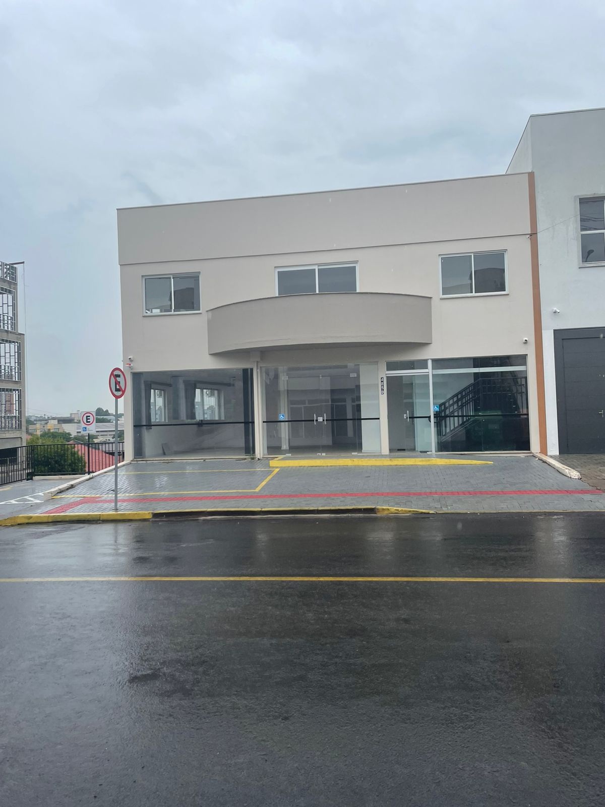 Sala Comercial para Alugar em São Cristóvão, Chapecó - 75m²