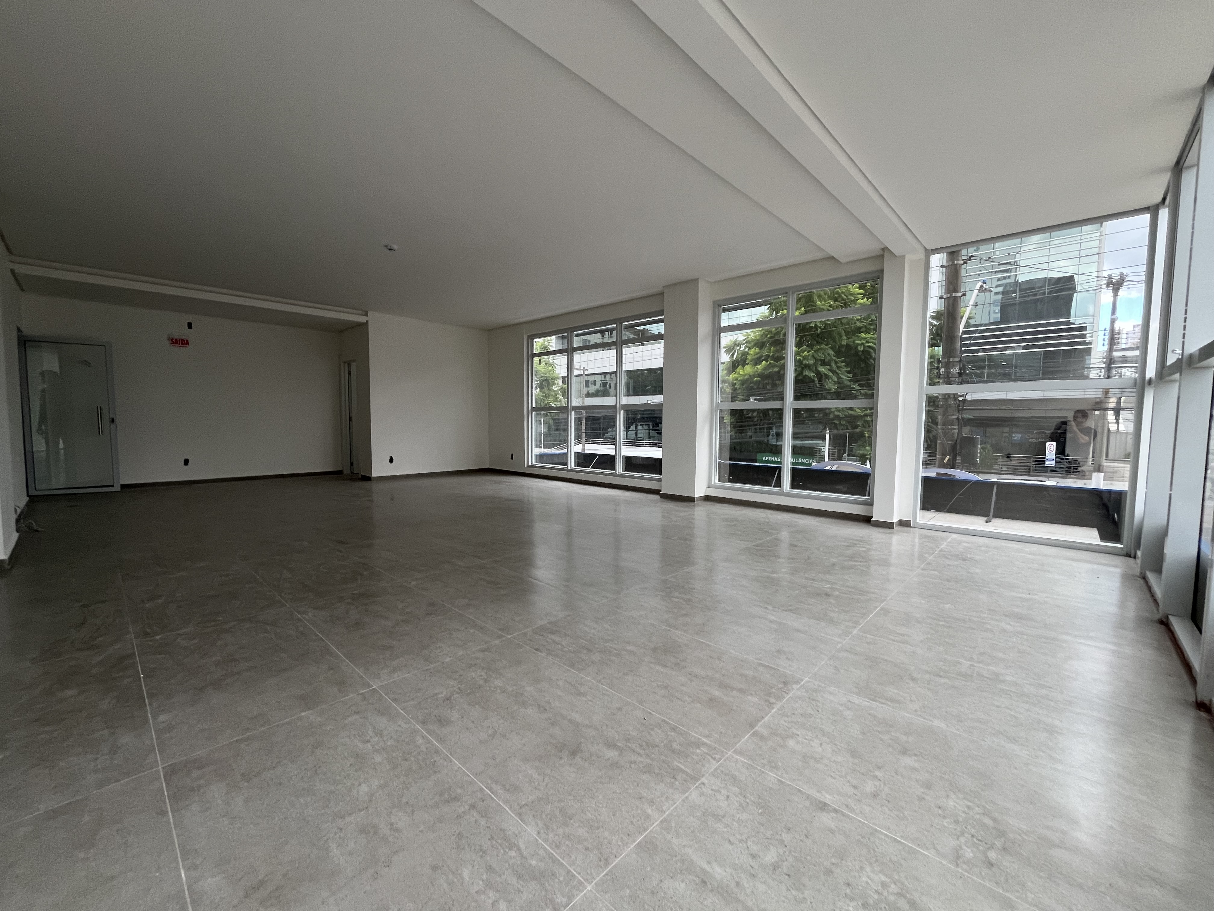 Sala Comercial para Alugar - Centro, Chapecó - Nova e bem lo