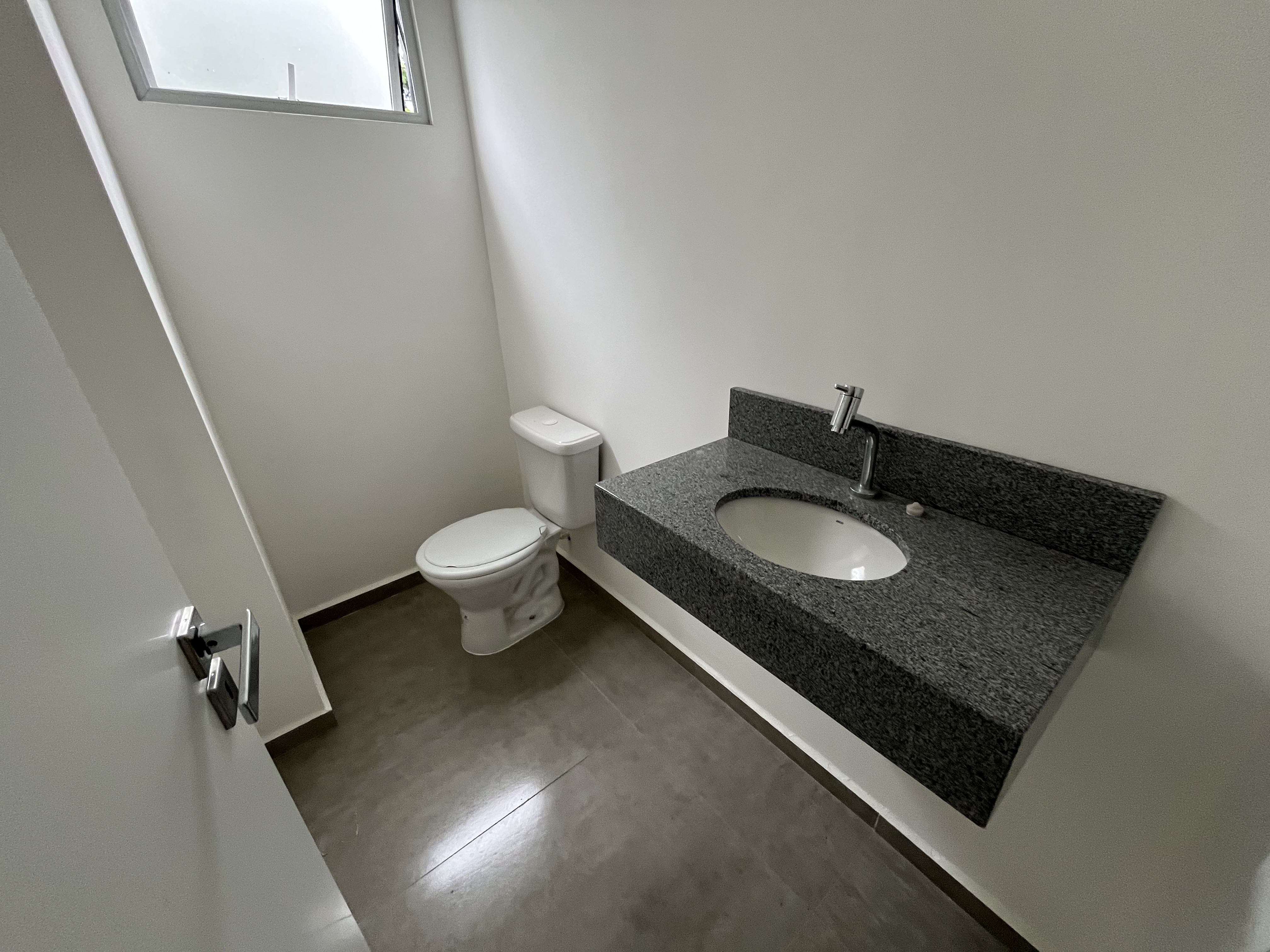 Sala Comercial para Alugar - Centro, Chapecó - Nova e bem lo