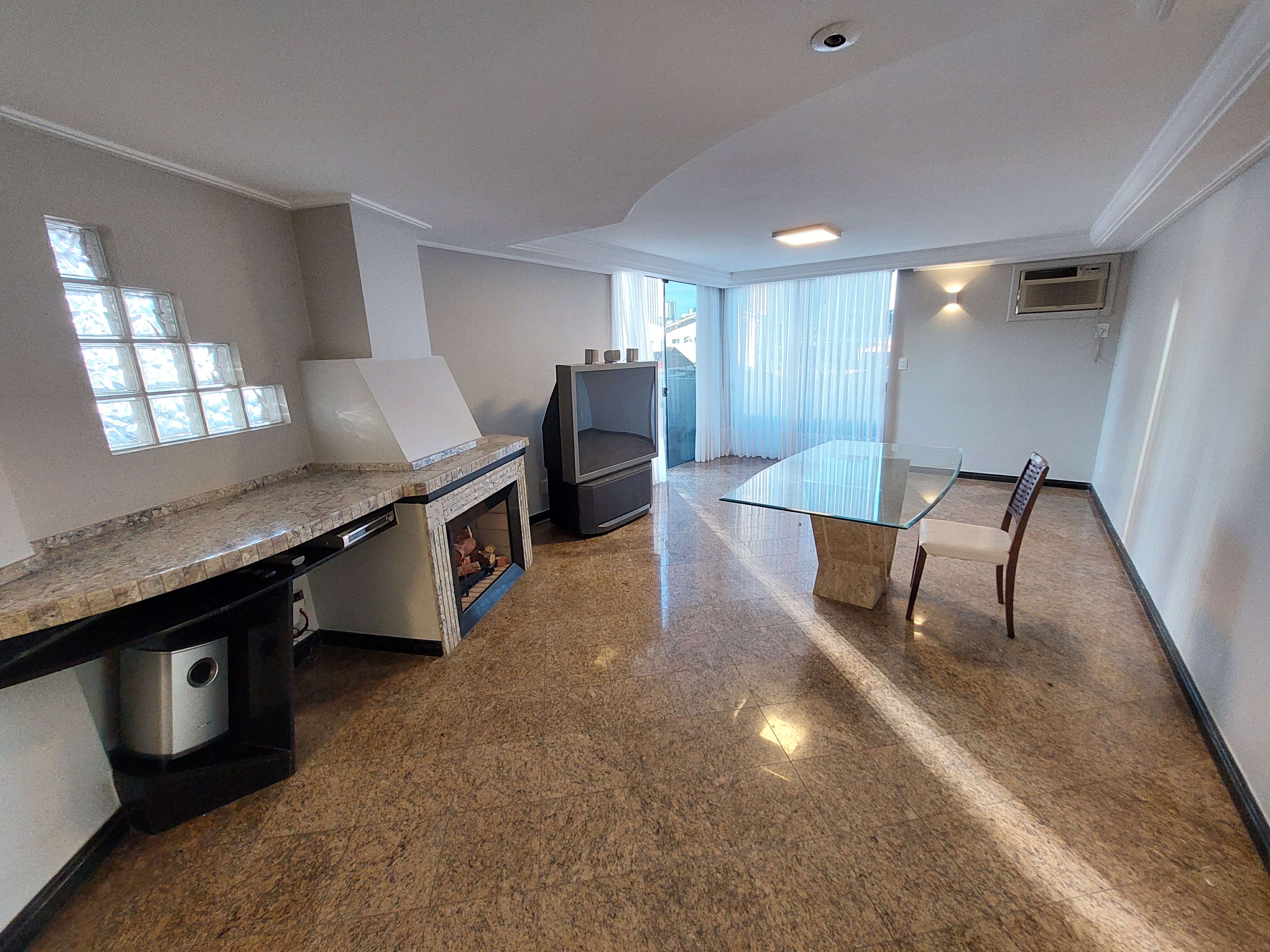 Apartamento para Alugar - 3 Quartos, Centro - Chapecó