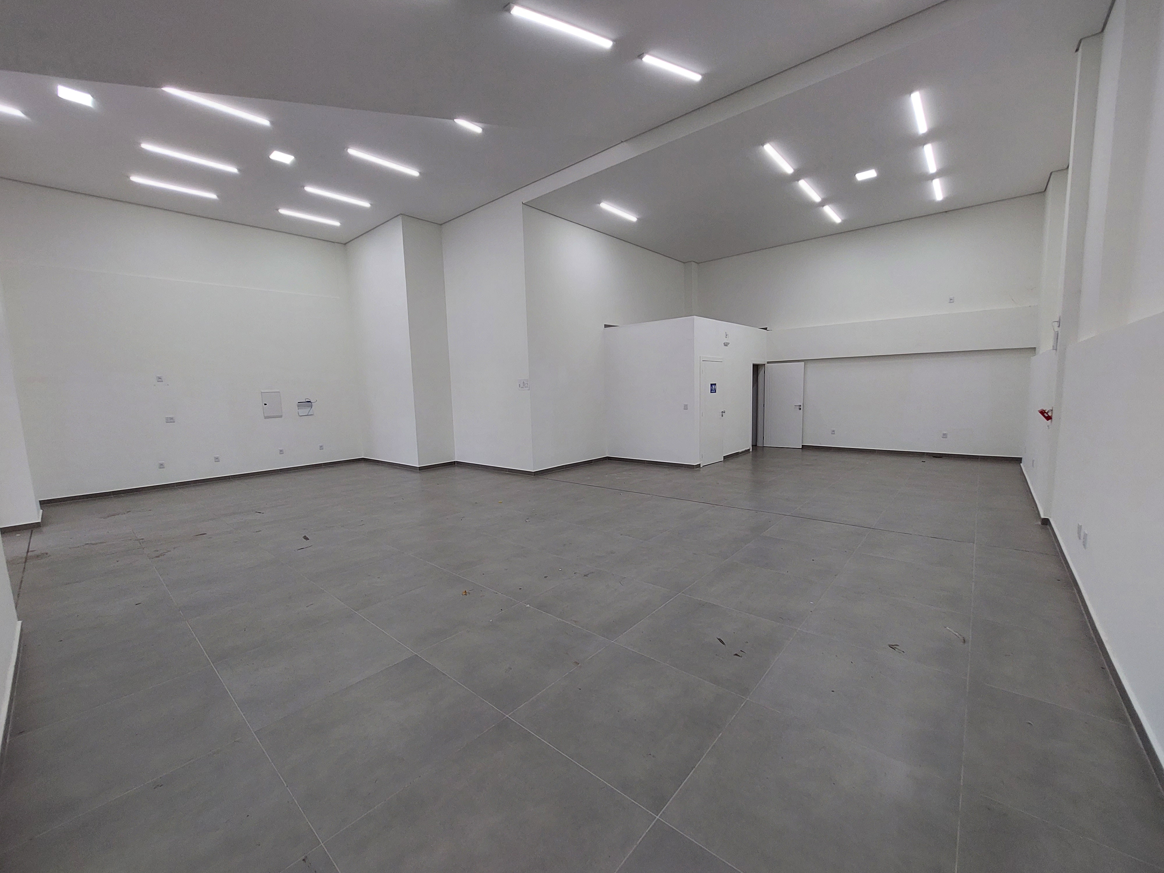Sala Comercial para Alugar - Centro, Chapecó | 250m²