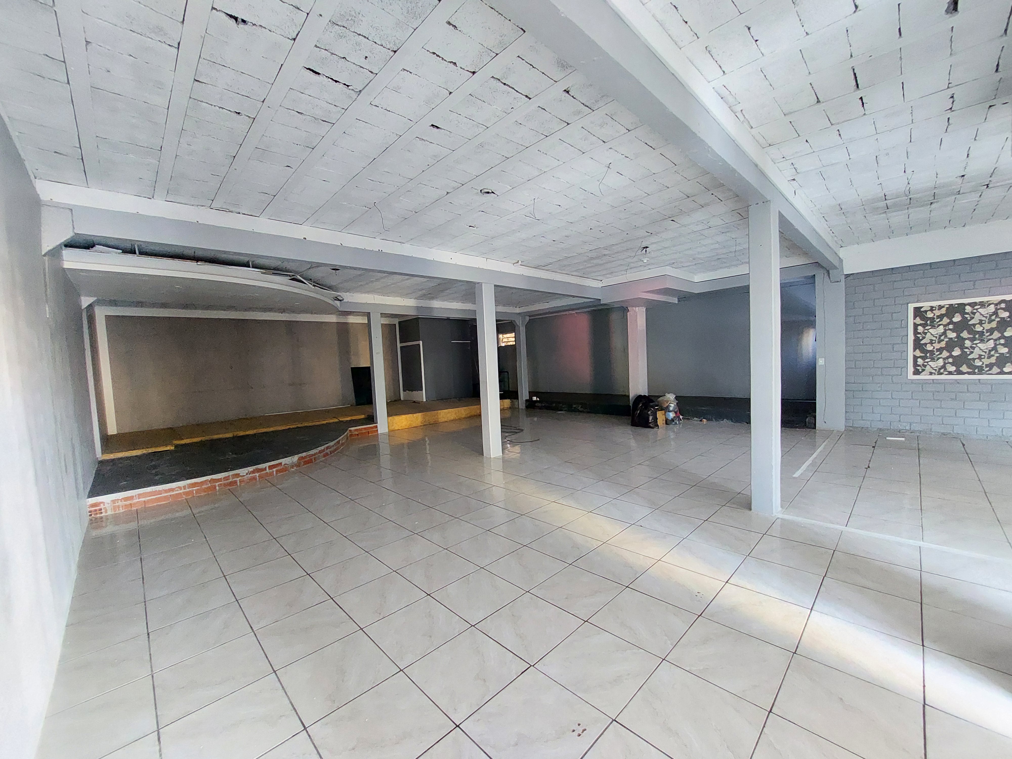 Barracão para alugar em Presidente Médici, Chapecó - 250m²