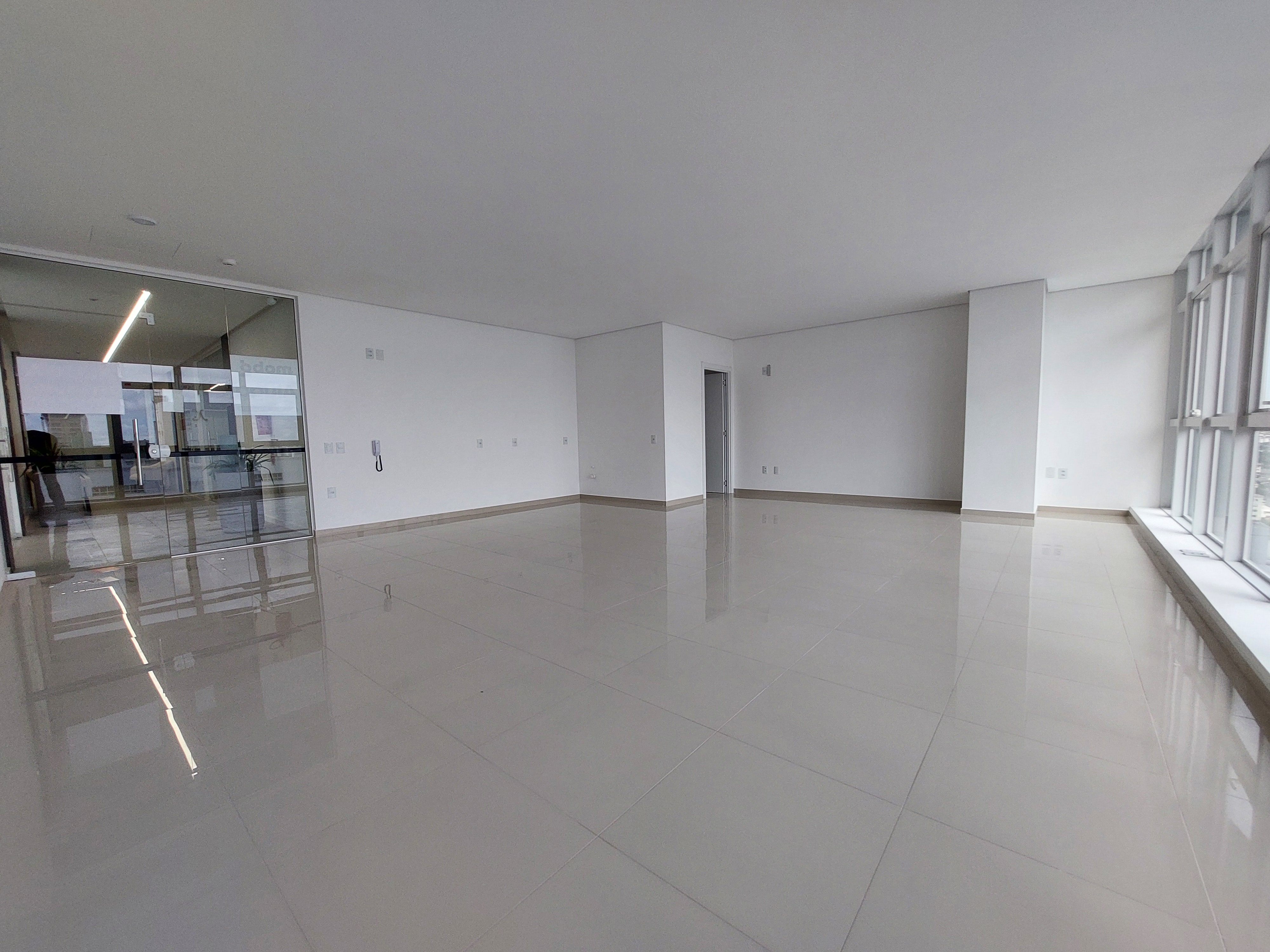Sala Comercial para alugar no Centro em Chapecó | Mobg