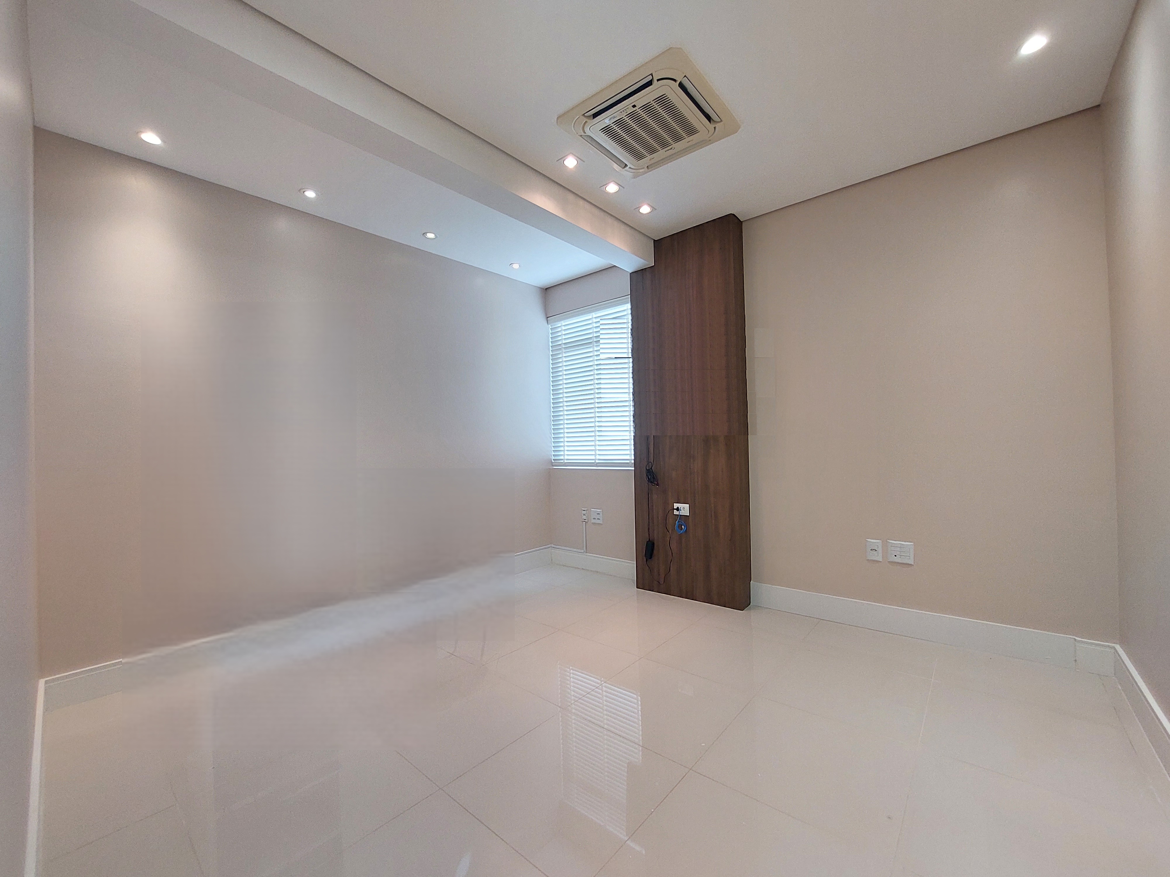 Sala Comercial para Alugar - Centro, Chapecó - SC