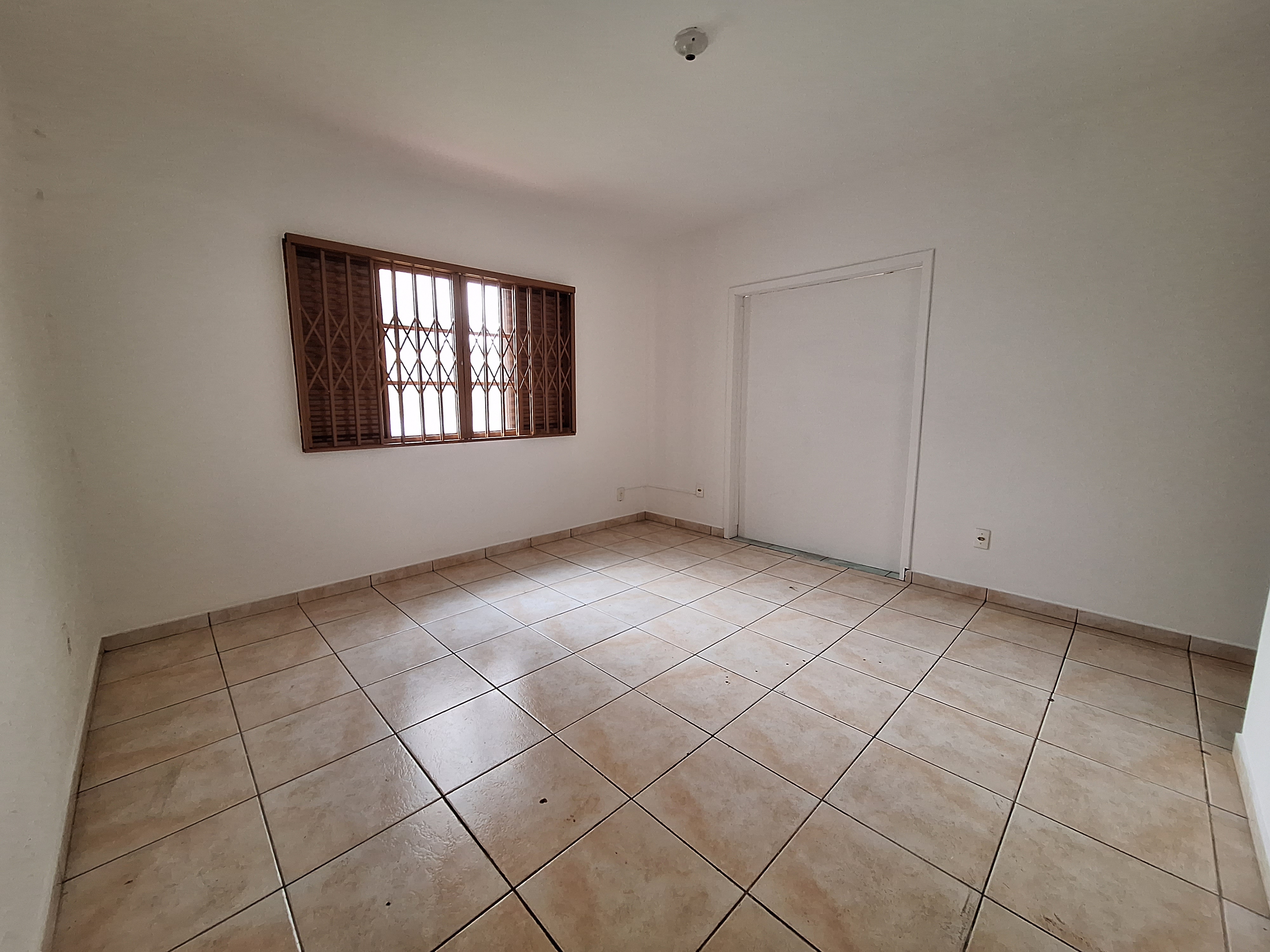 Casa Comercial para Alugar Presidente Médici Chapecó - 150m²