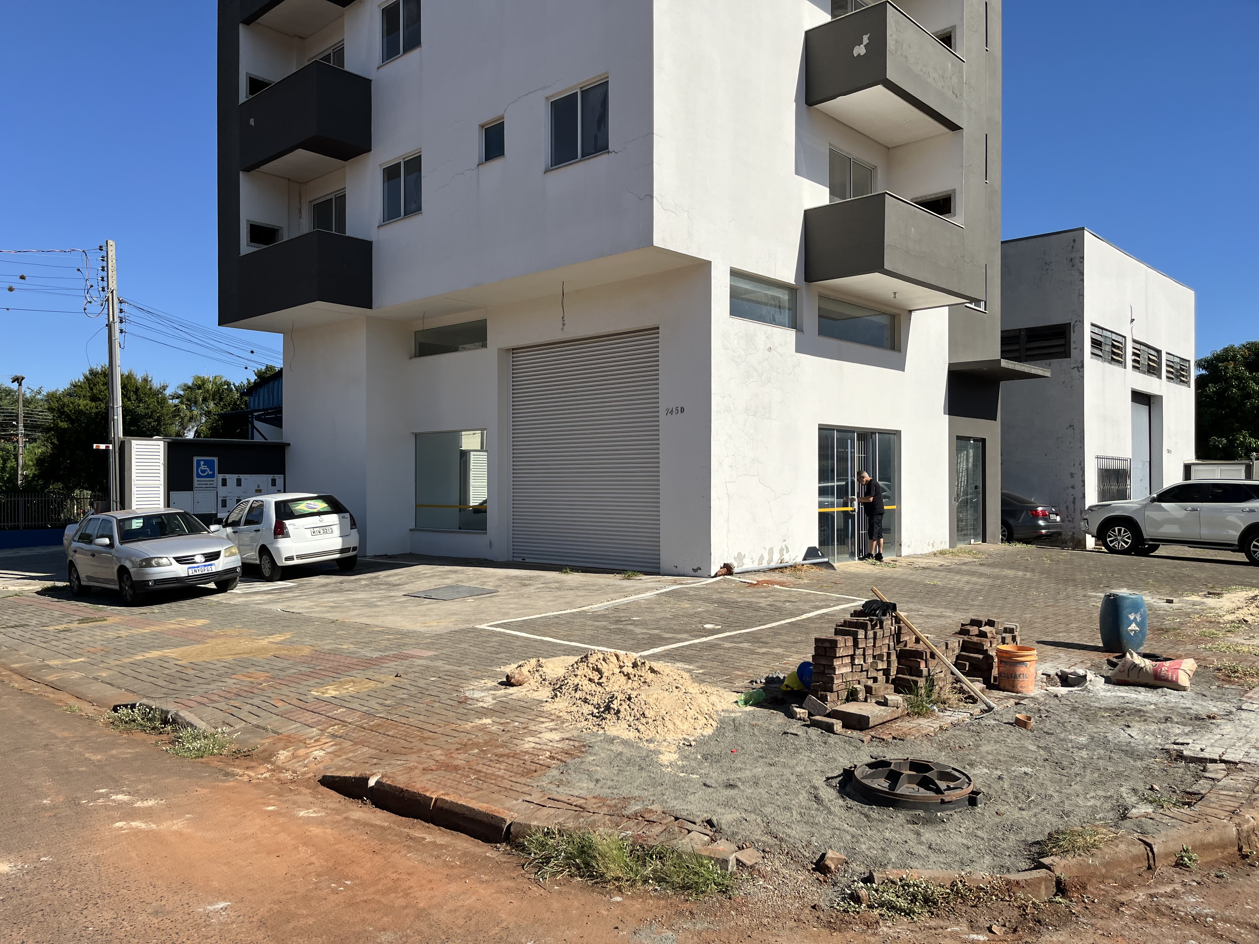 Sala Comercial para Alugar em Jardim América, Chapecó - 95m²