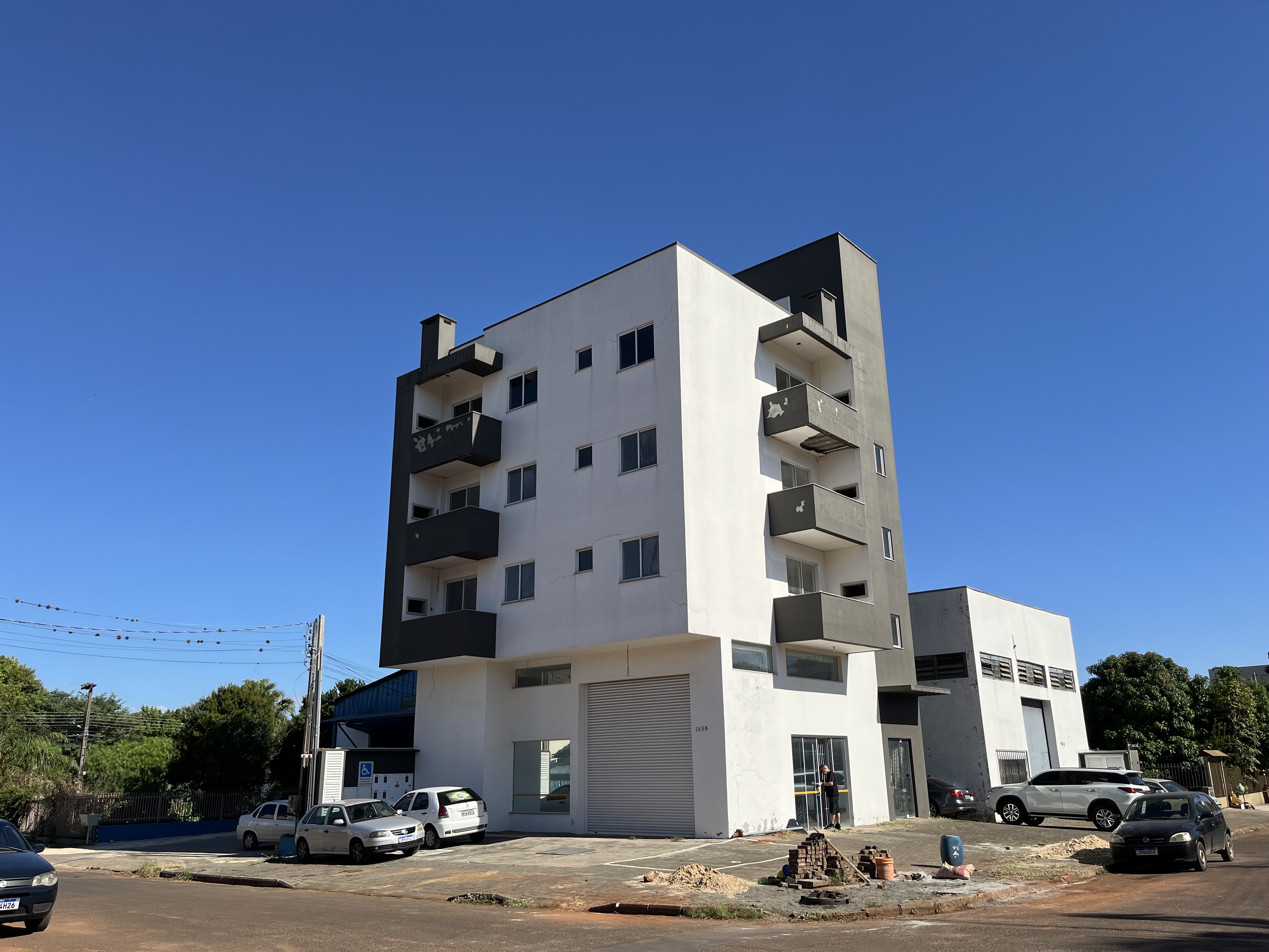 Sala Comercial para Alugar em Jardim América, Chapecó - 95m²